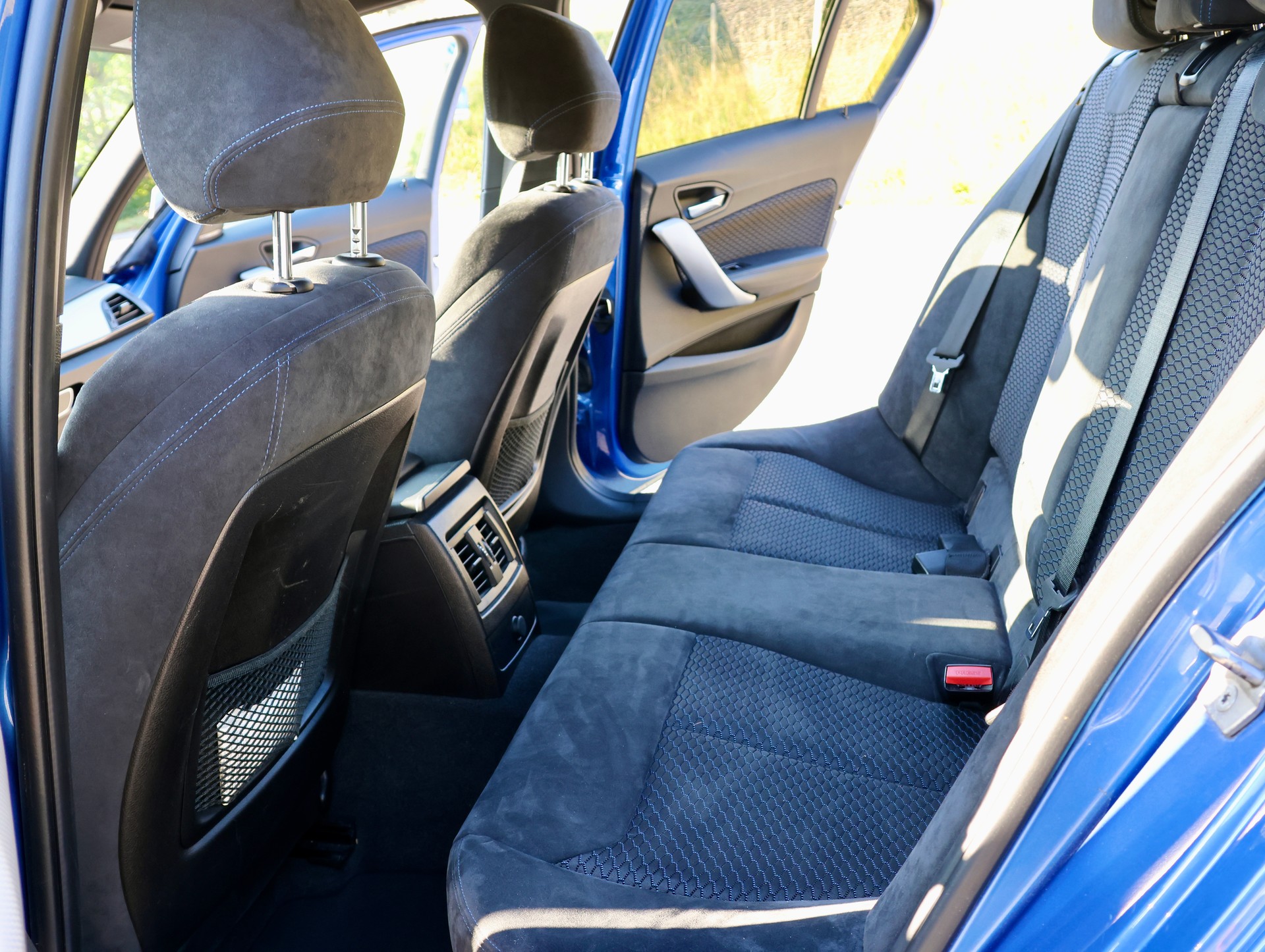 BMW M135i xDrive-image-4