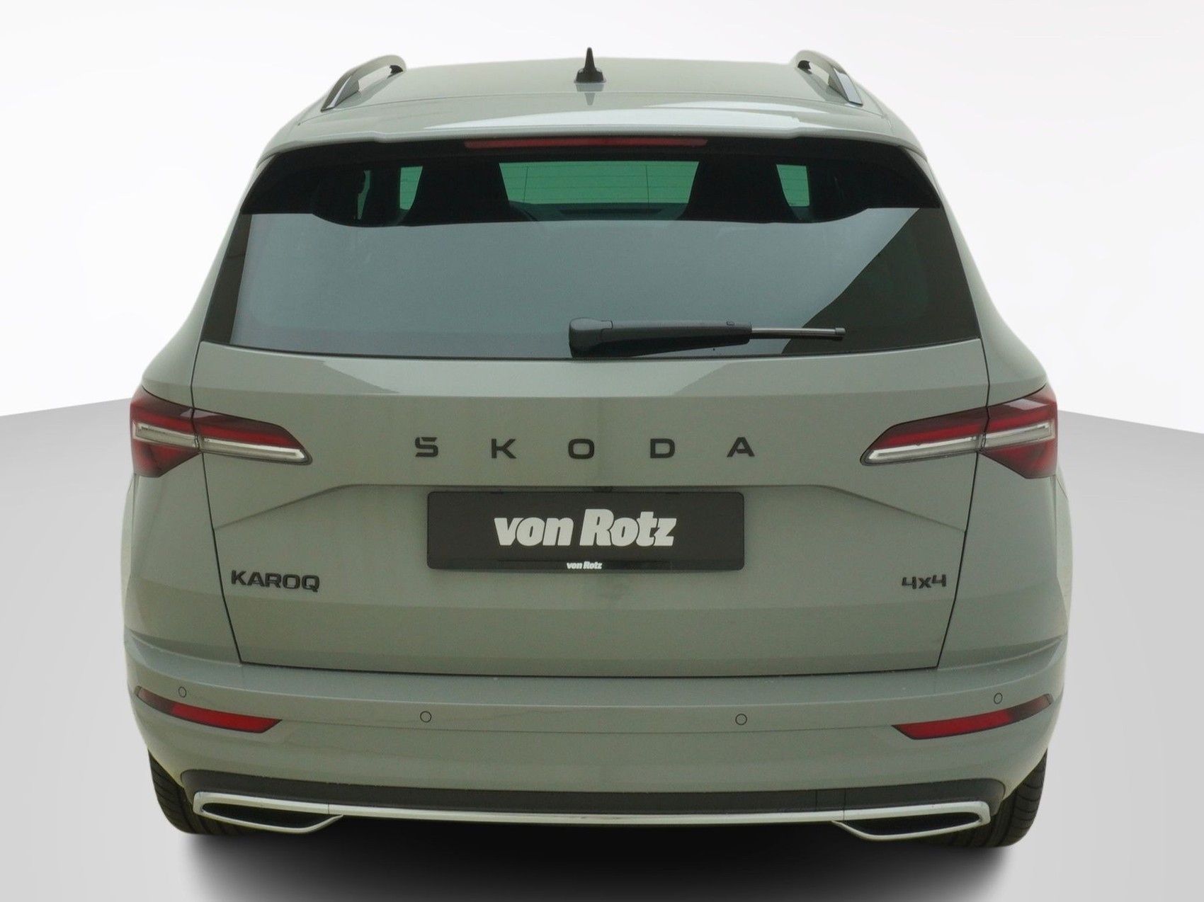 SKODA Karoq 2.0 TSI SportLine DSG 4x4-image-2