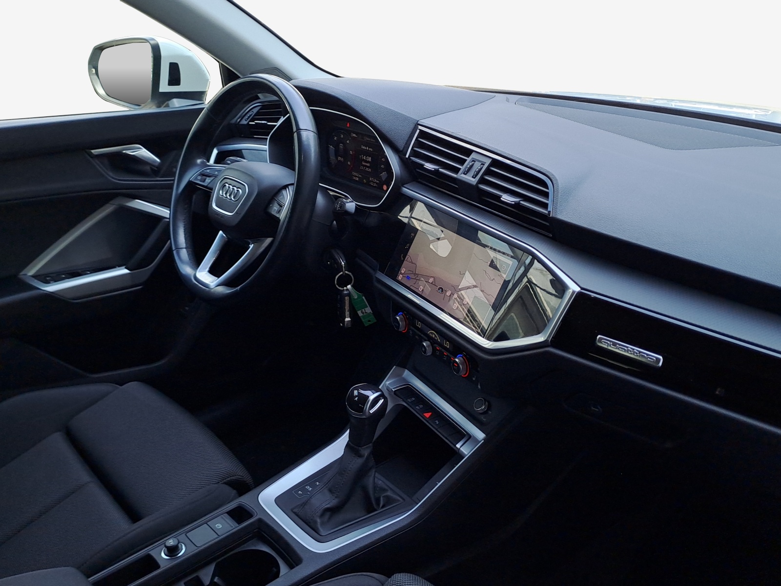 AUDI Q3 35 TDI quattro S-tronic-image-15