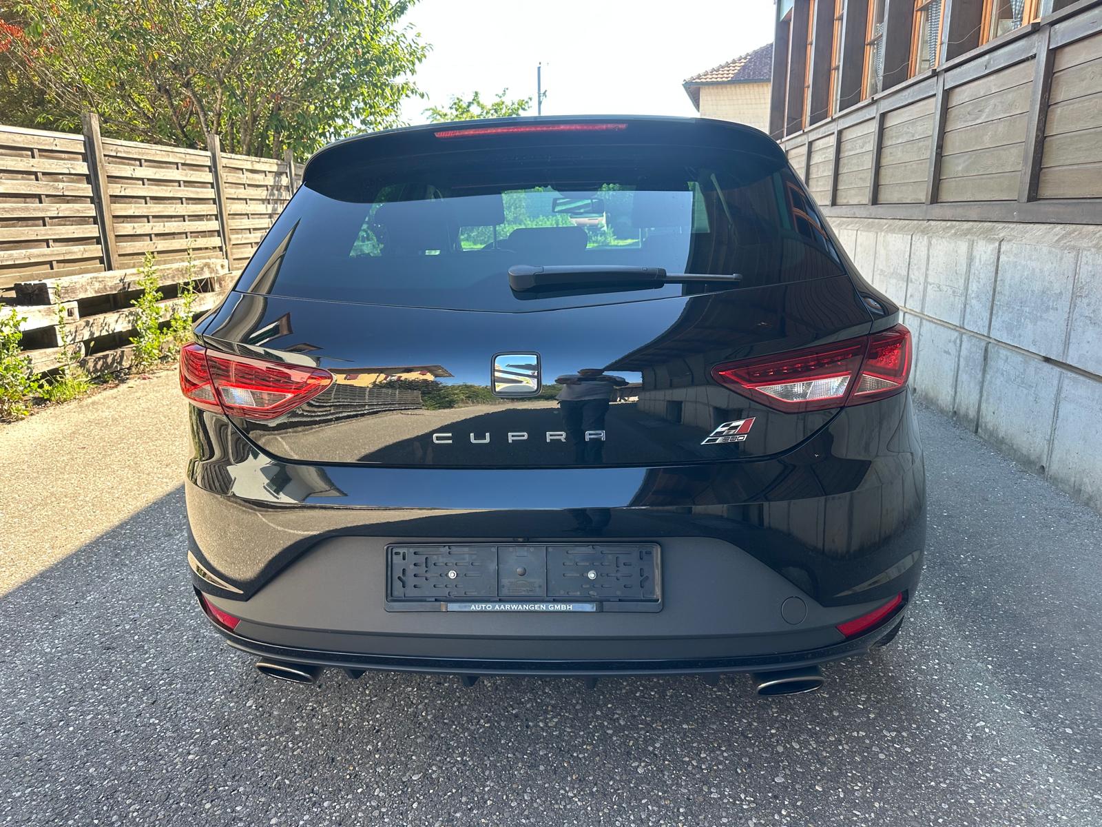 SEAT Leon 2.0 TSI Cupra 280 DSG-image-5