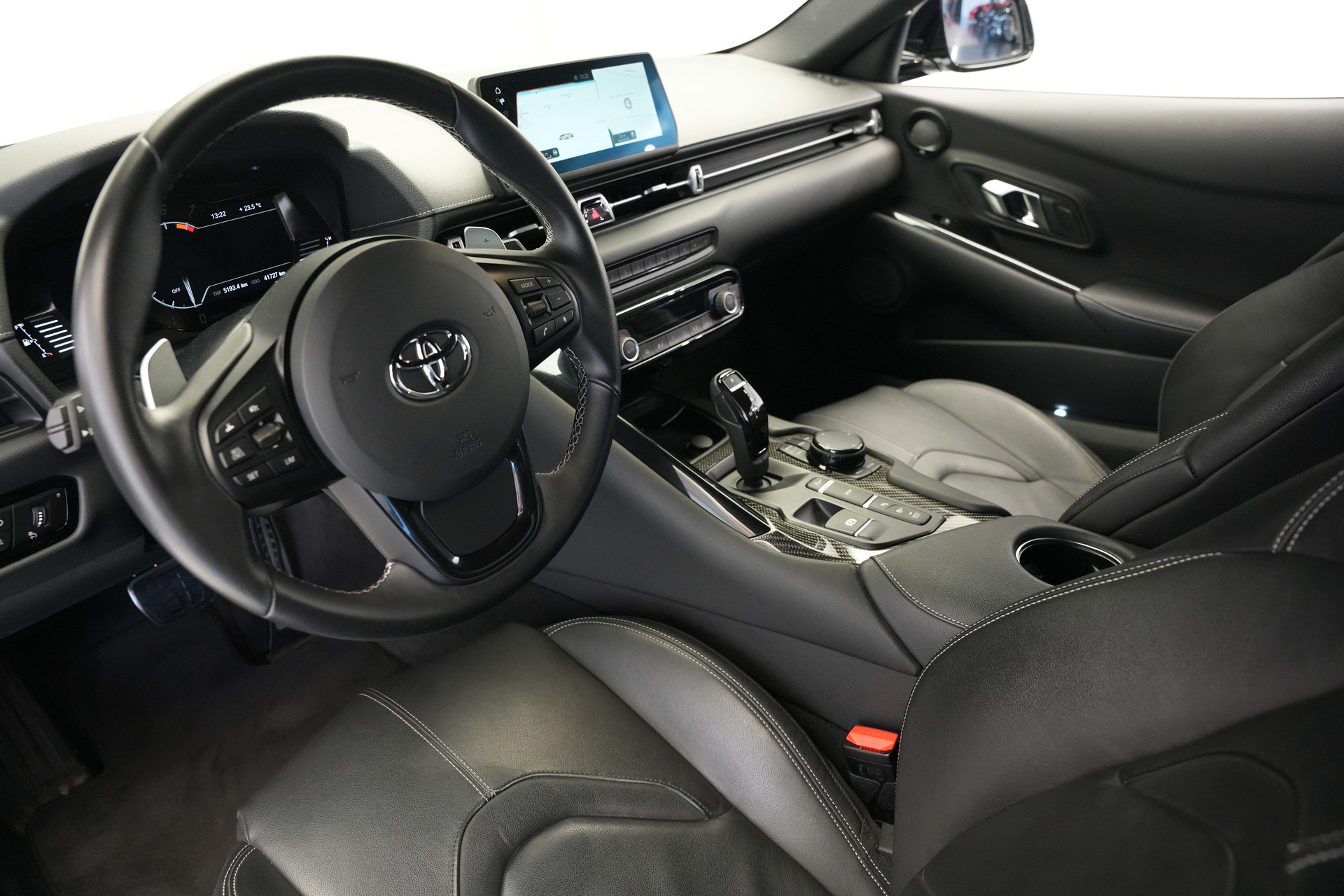 TOYOTA Supra GR 3.0i Turbo Premium Automat 8 *CH-Fahrzeug*-image-9