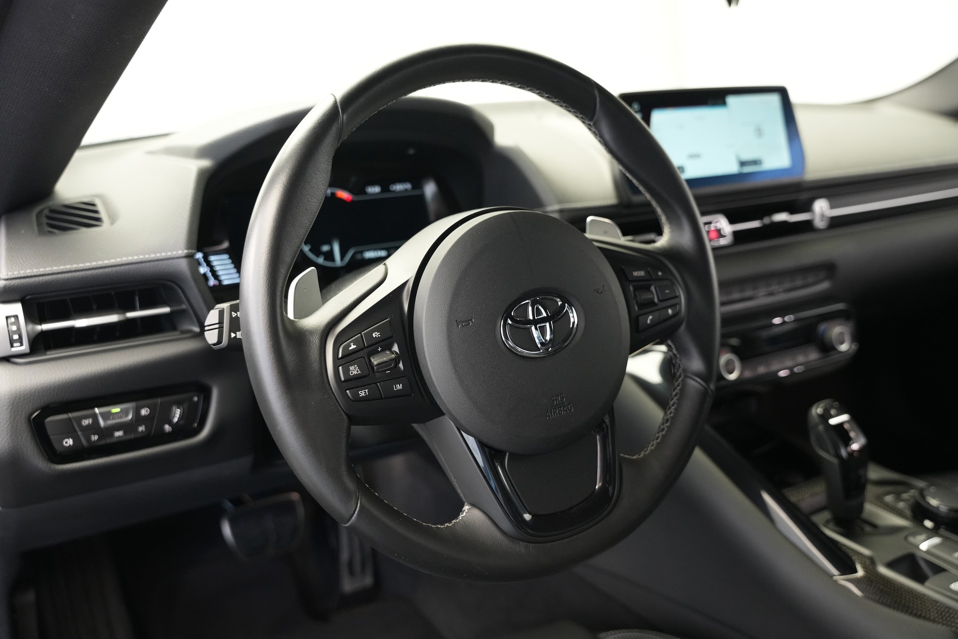 TOYOTA Supra GR 3.0i Turbo Premium Automat 8 *CH-Fahrzeug*-image-17