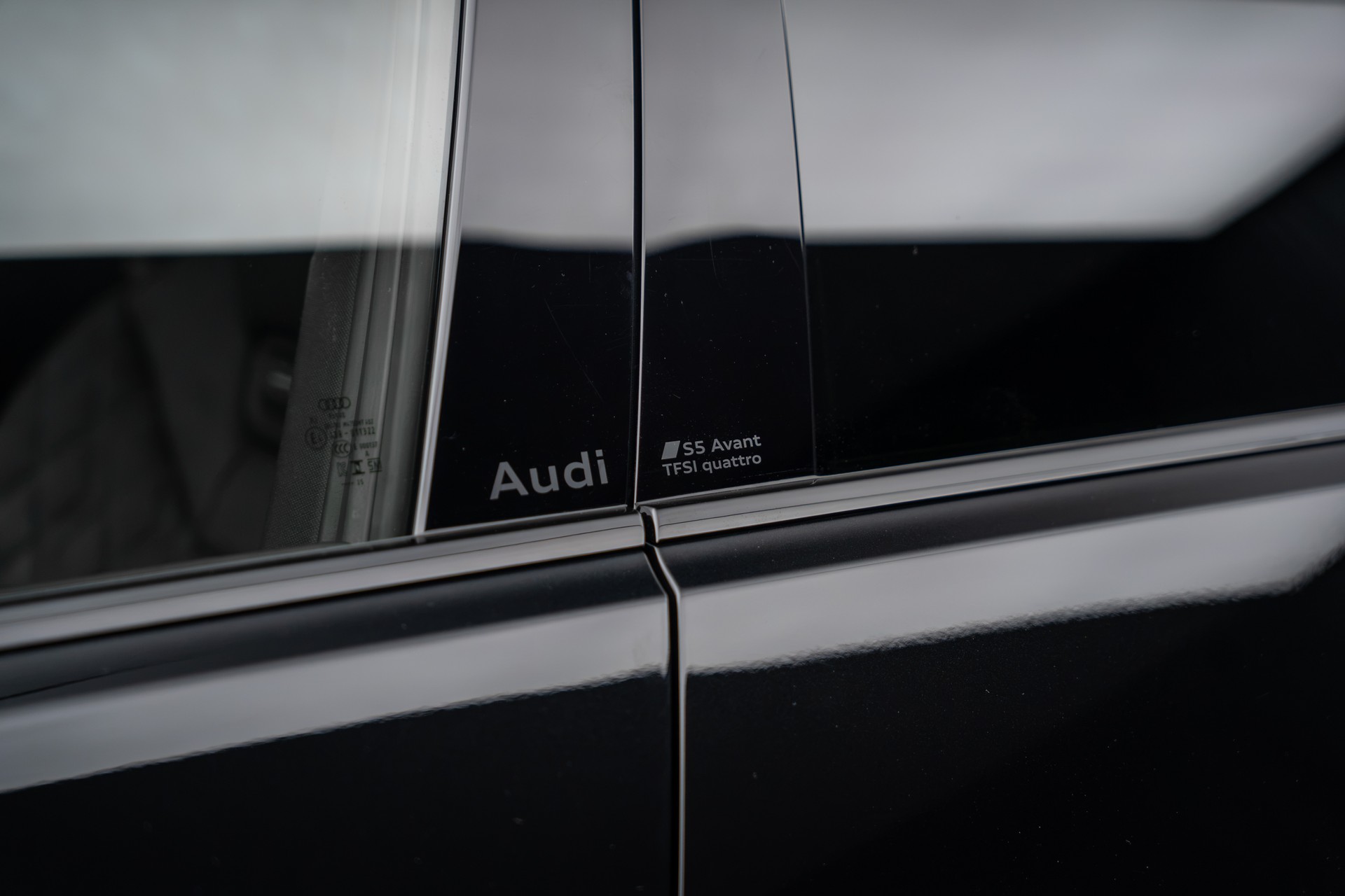 AUDI S5 Avant TFSI quattro S tronic-image-20