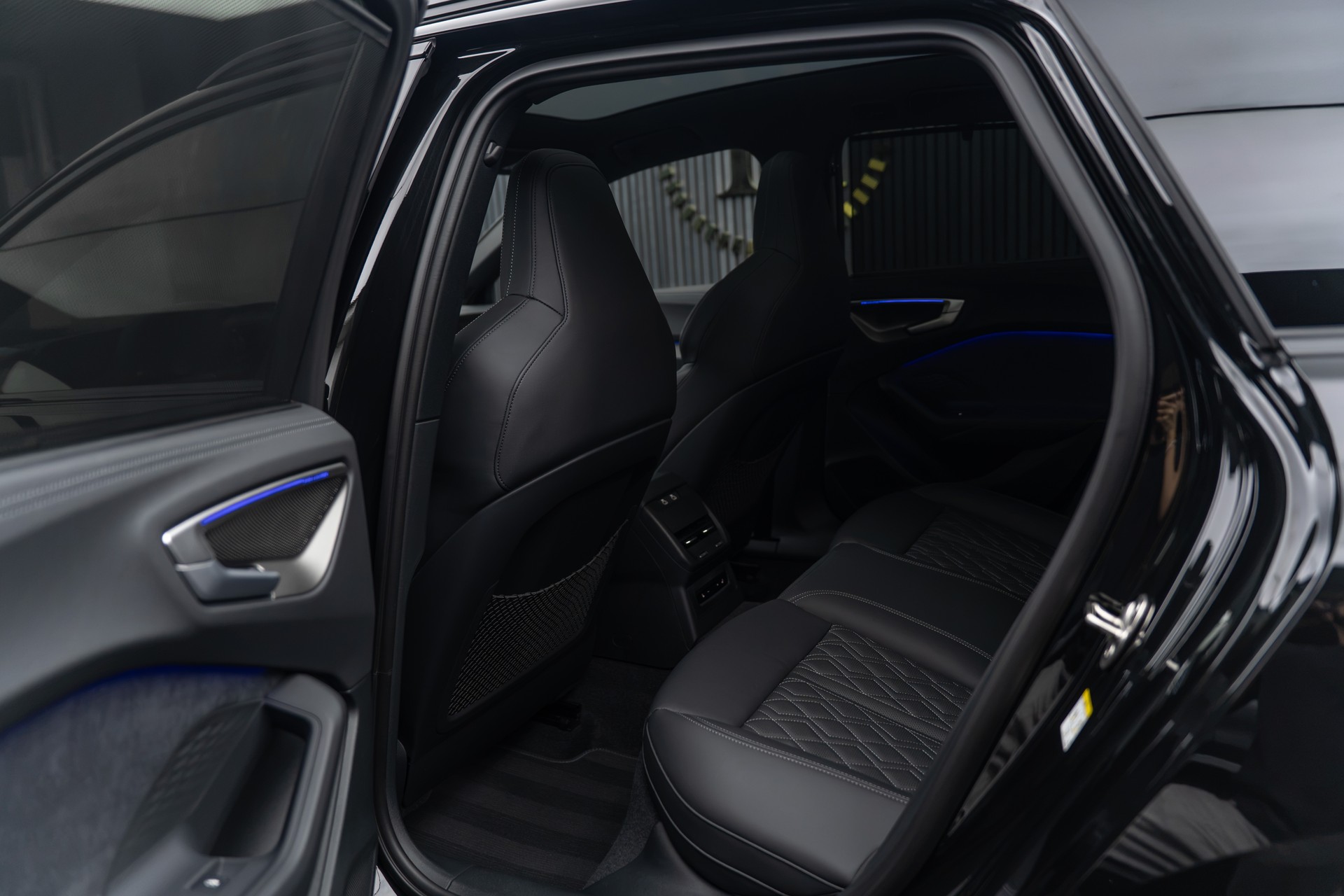 AUDI S5 Avant TFSI quattro S tronic-image-13