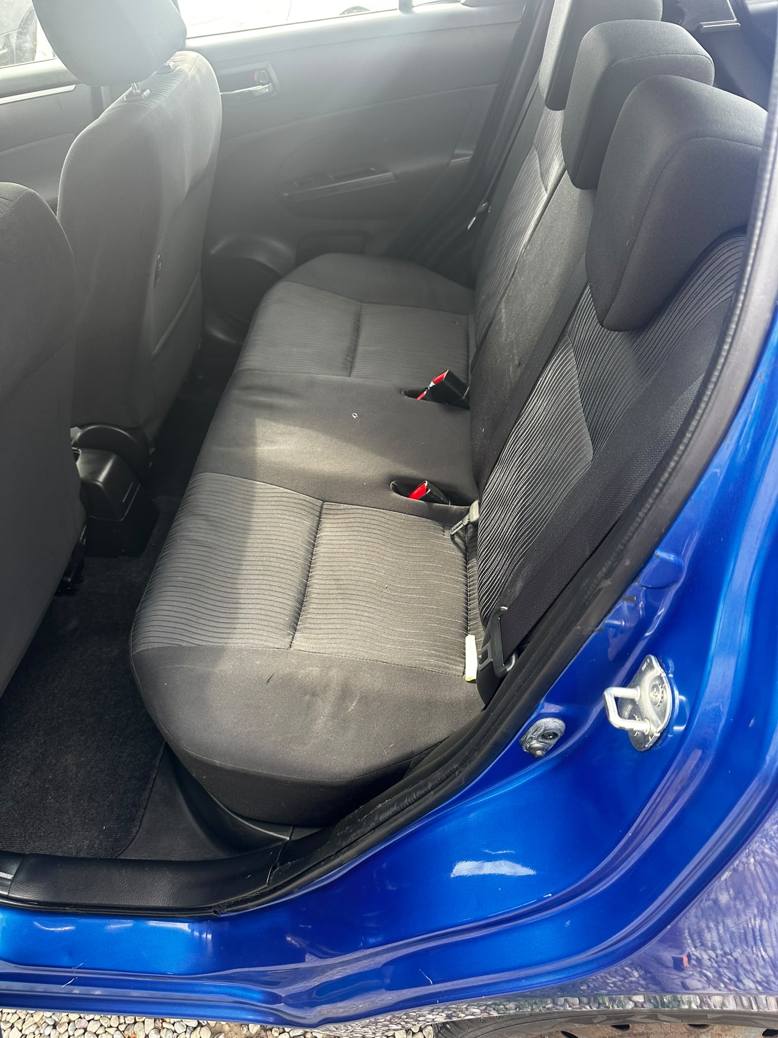 SUZUKI Swift 1.2i 16V GL 4x4-image-7