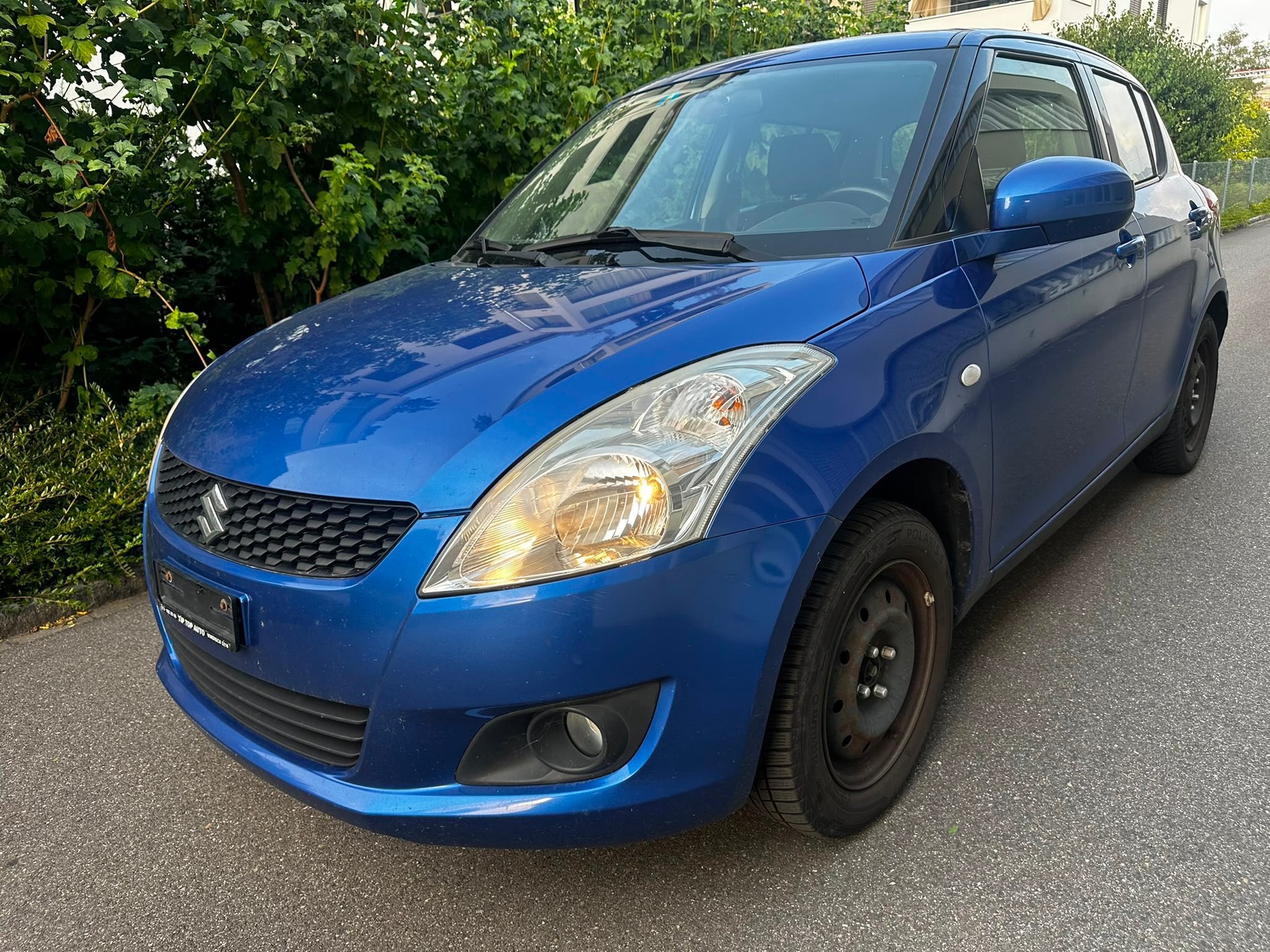 SUZUKI Swift 1.2i 16V GL 4x4-image-0