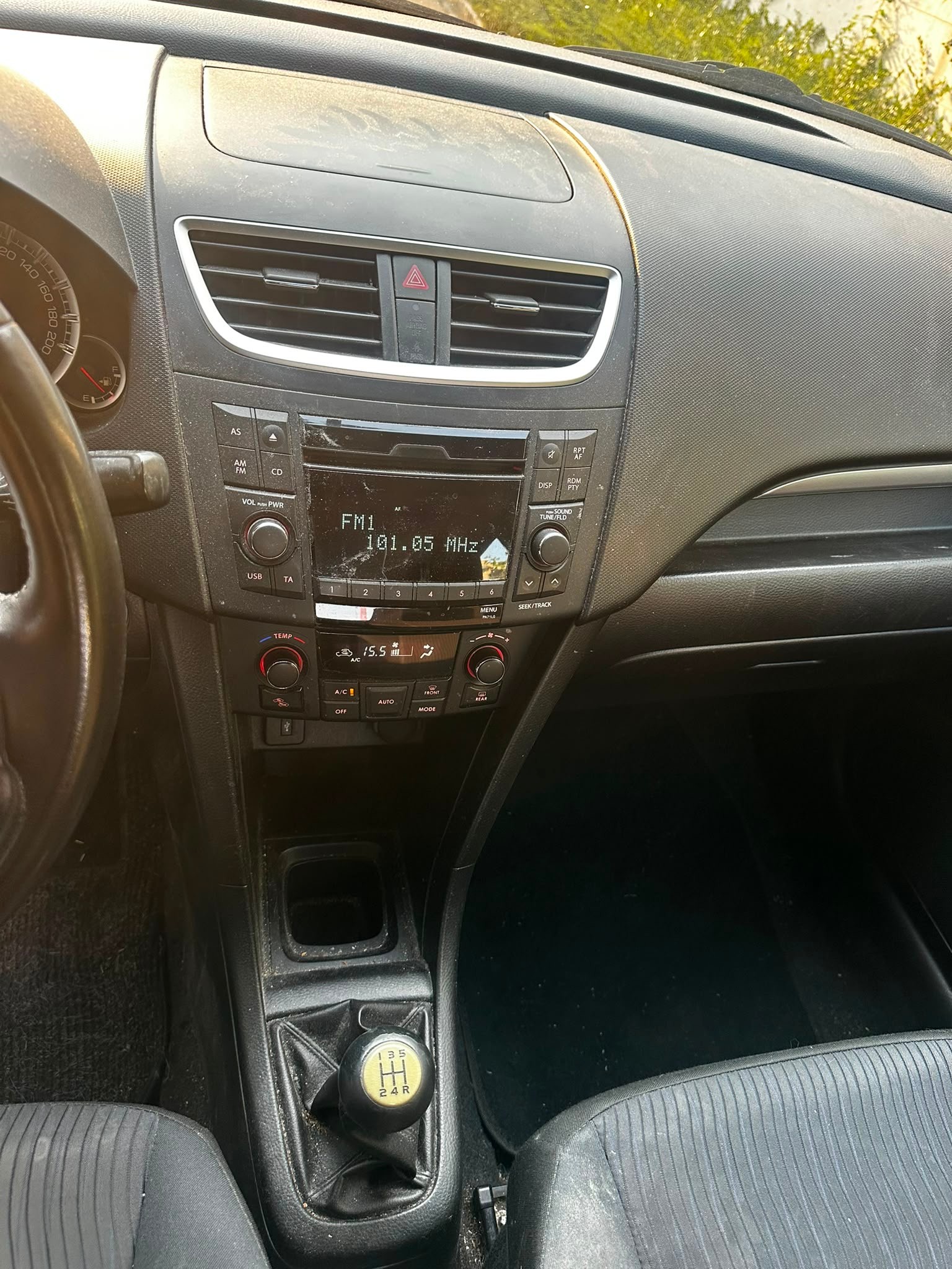 SUZUKI Swift 1.2i 16V GL 4x4-image-5