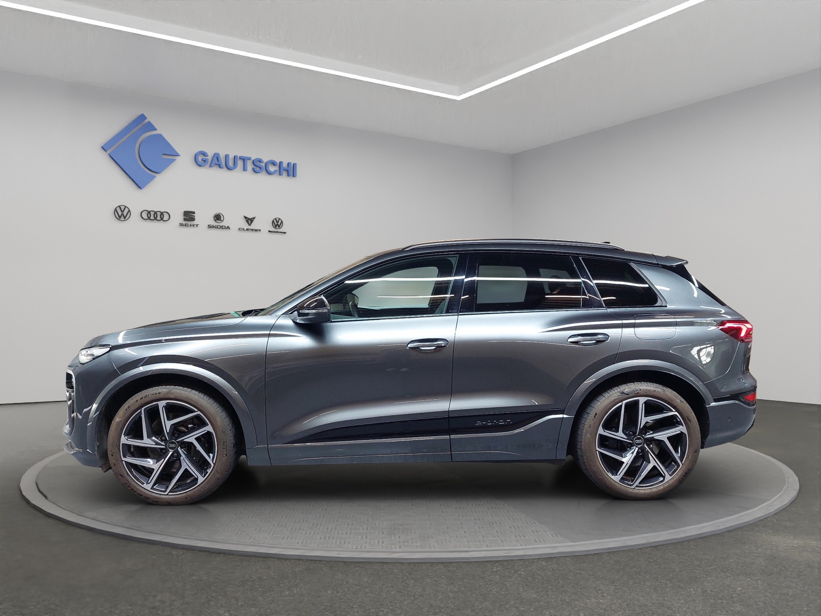 AUDI SQ6 e-tron quattro-image-1