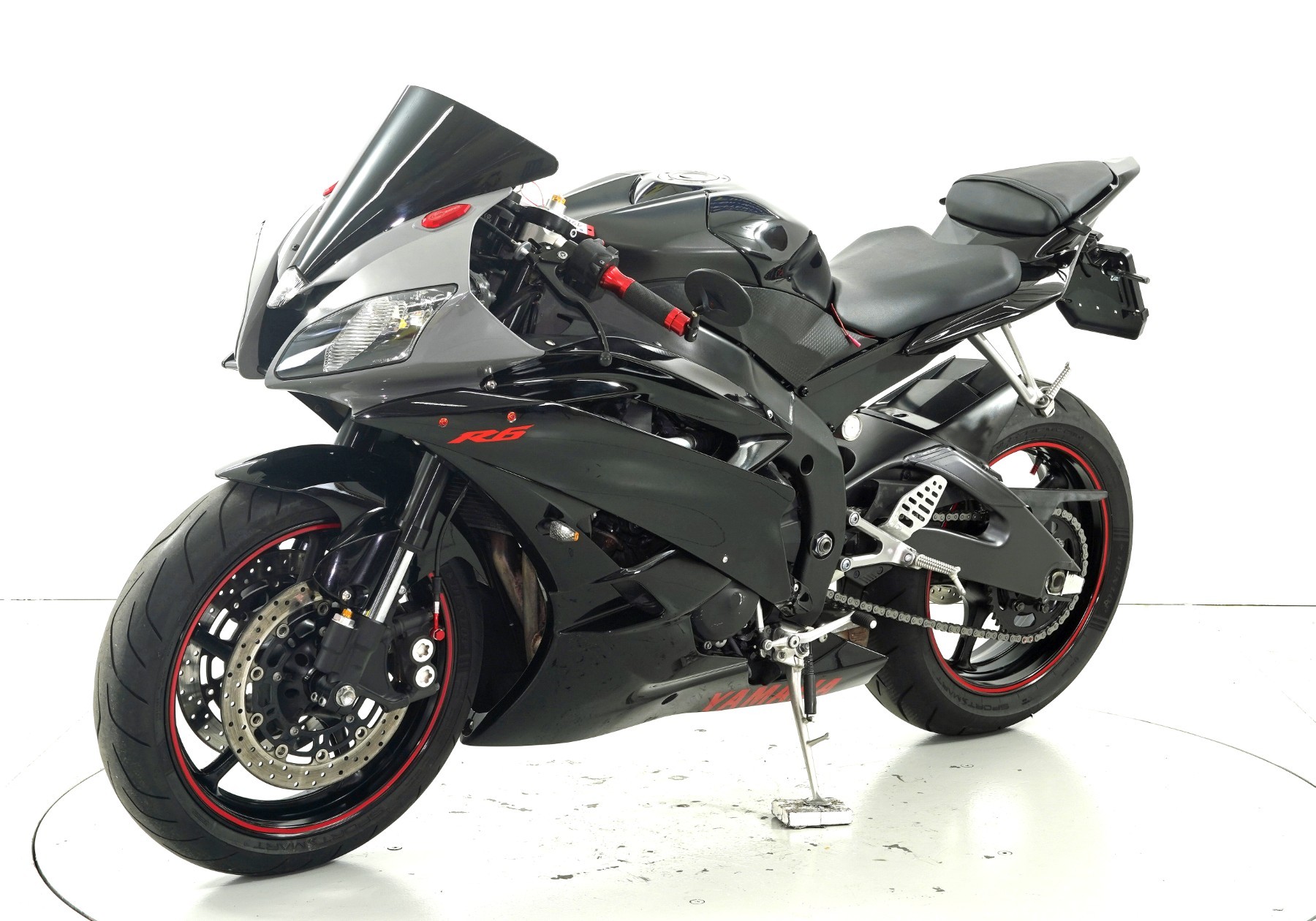YAMAHA YZF-R6-showroom-element-2