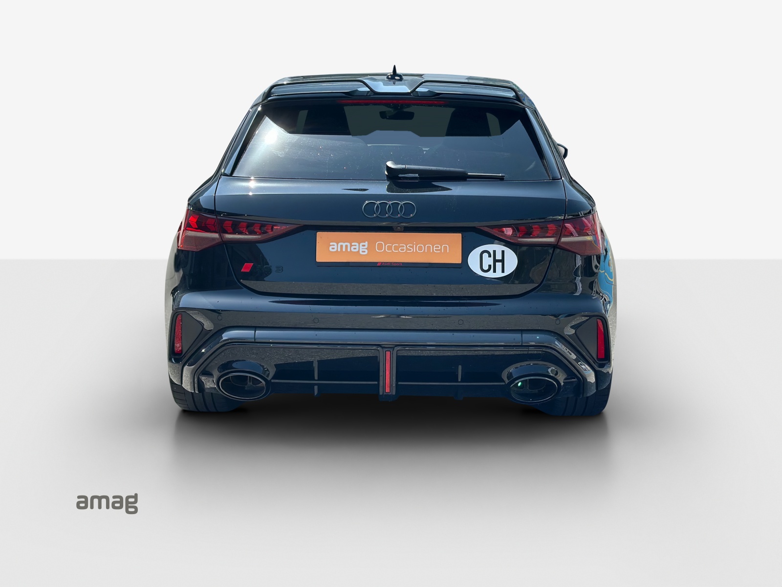 AUDI RS3 Sportback 2.5 TSI quattro S-tronic-image-3