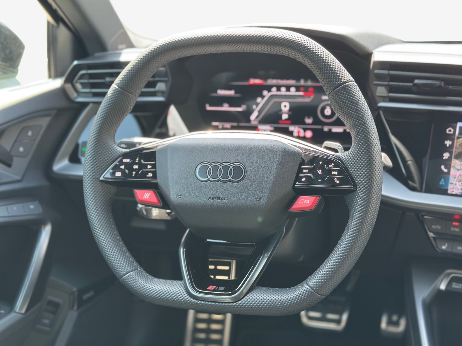 AUDI RS3 Sportback 2.5 TSI quattro S-tronic-image-9
