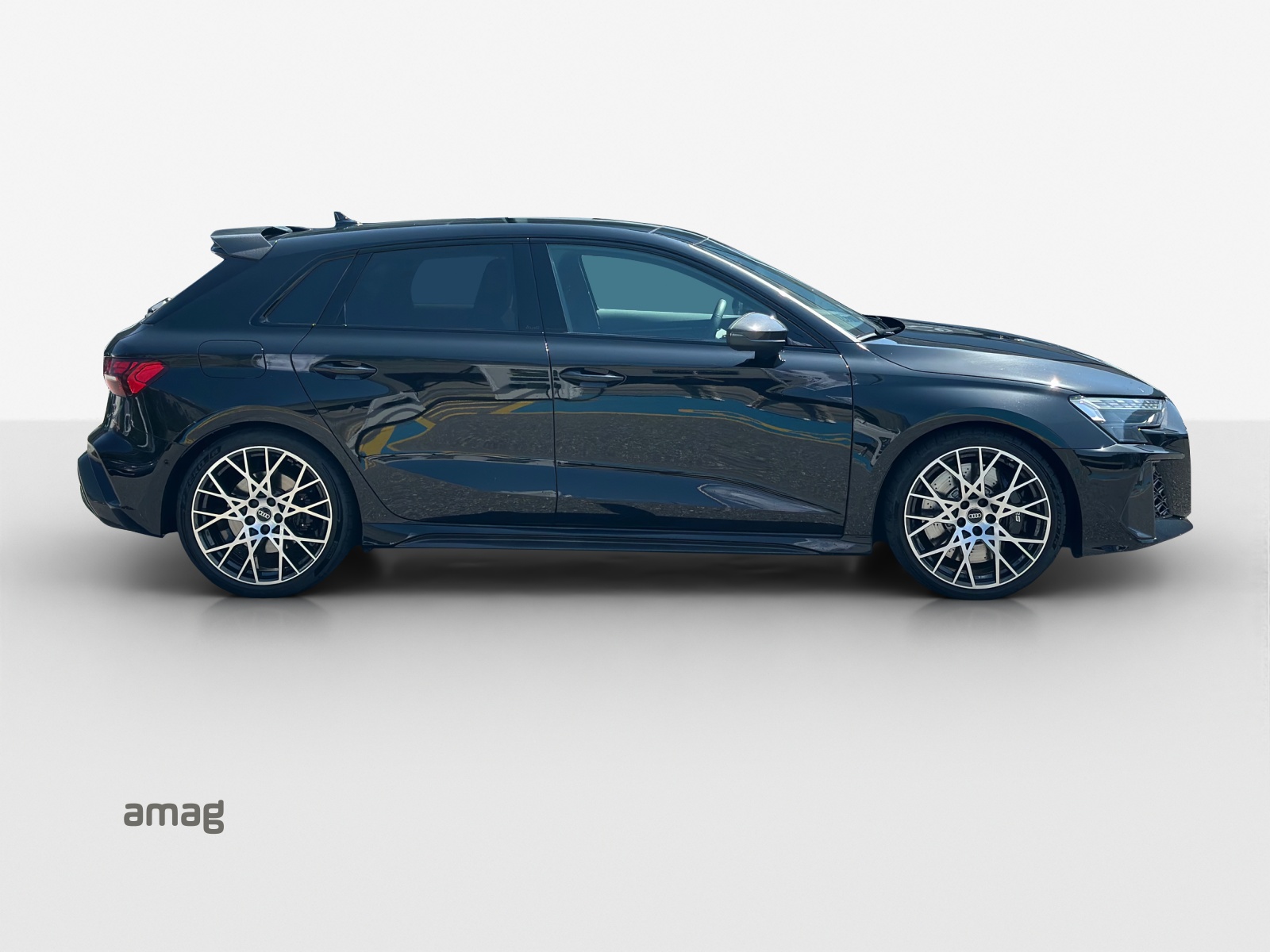 AUDI RS3 Sportback 2.5 TSI quattro S-tronic-image-15