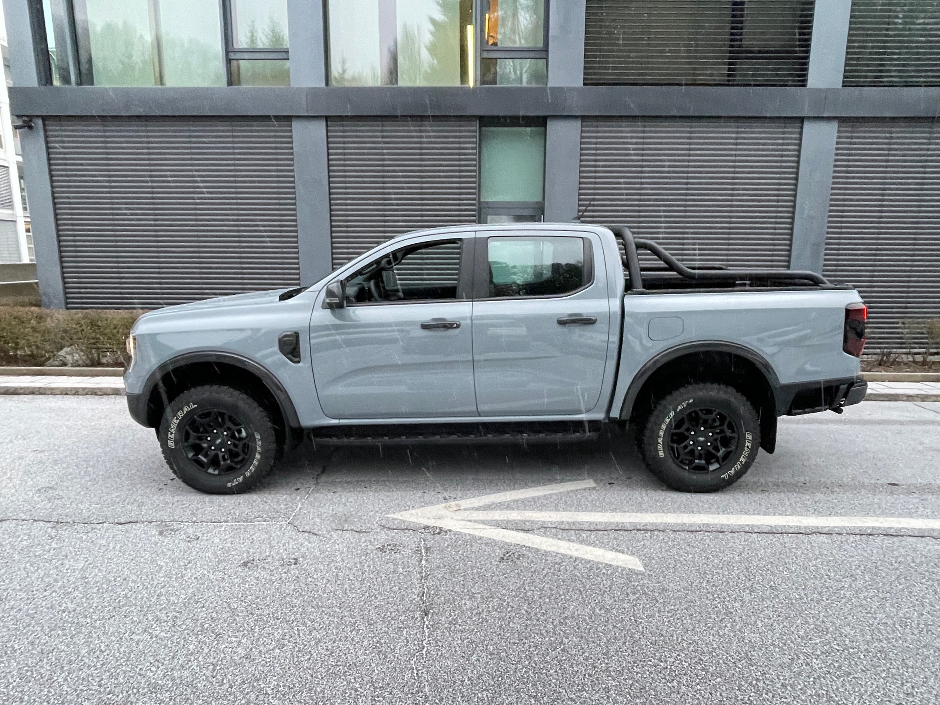 FORD Ranger Tremor 2.0 Eco Blue e-4WD Automat-image-7