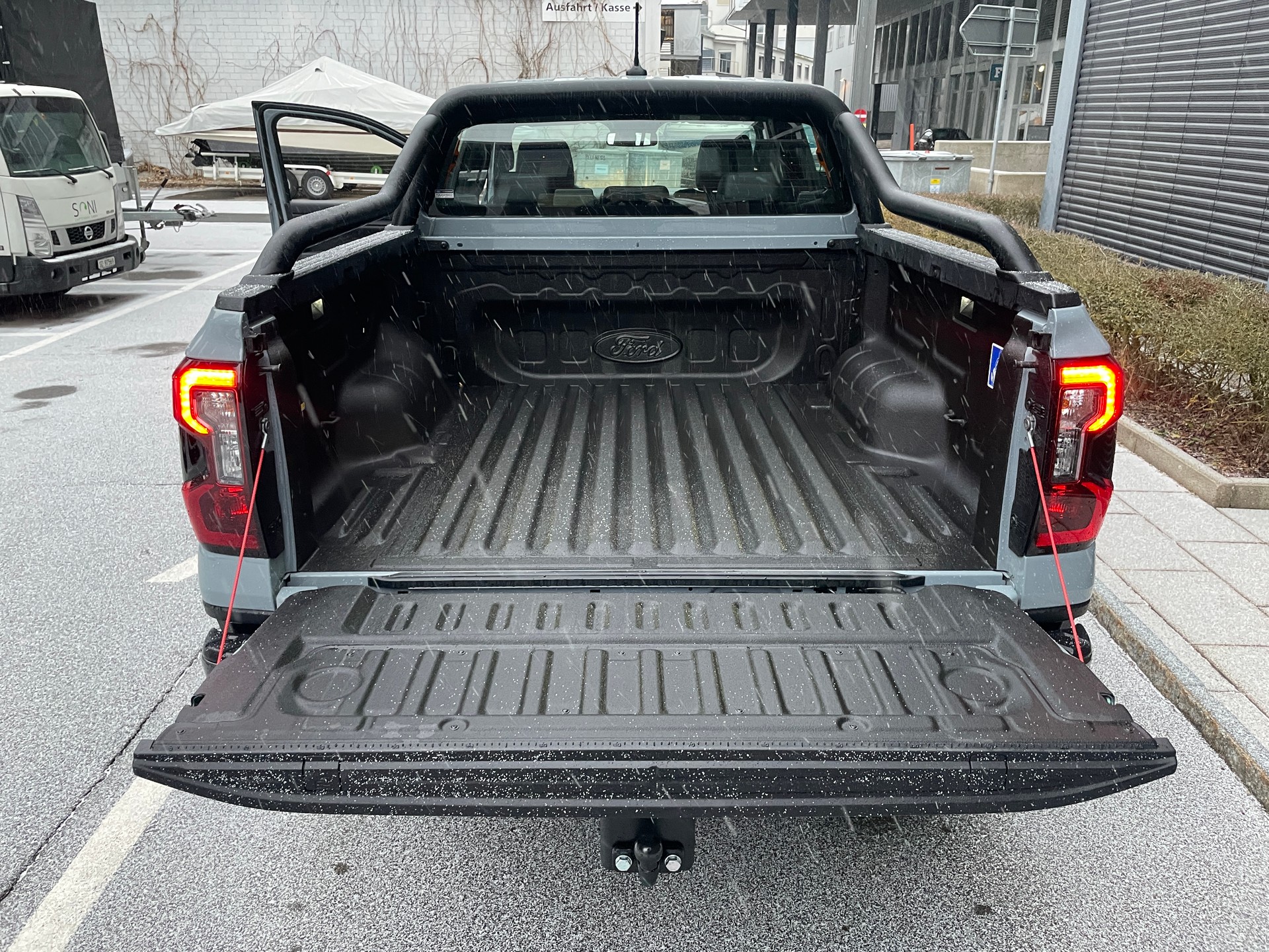 FORD Ranger Tremor 2.0 Eco Blue e-4WD Automat-image-5