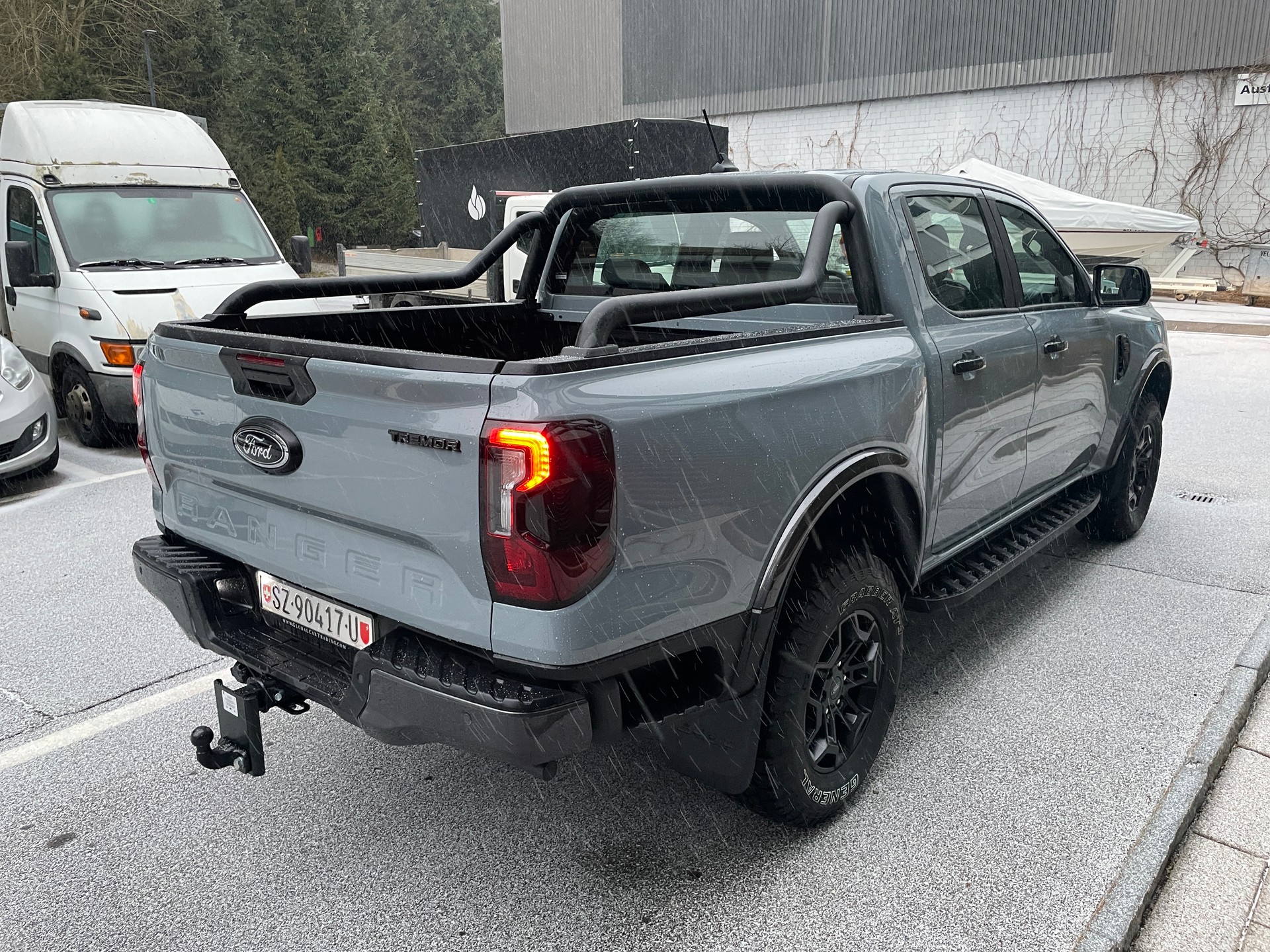FORD Ranger Tremor 2.0 Eco Blue e-4WD Automat-image-3