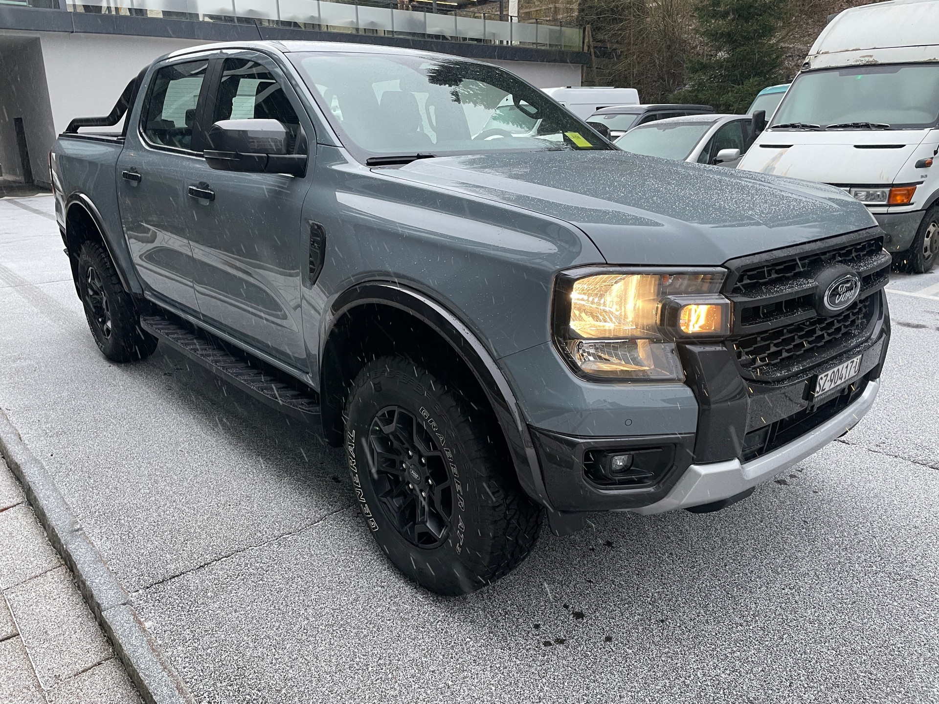 FORD Ranger Tremor 2.0 Eco Blue e-4WD Automat-image-2