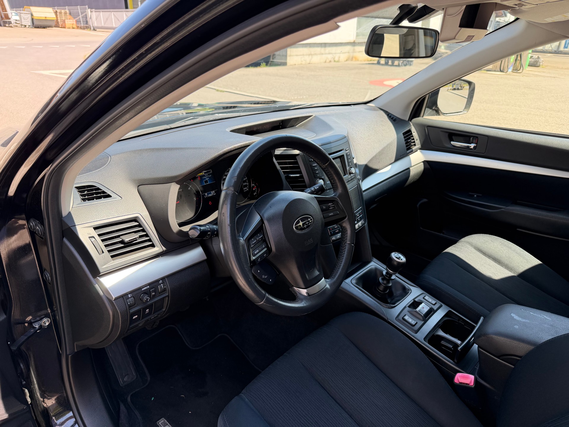SUBARU Legacy 2.0D Swiss AWD-image-18