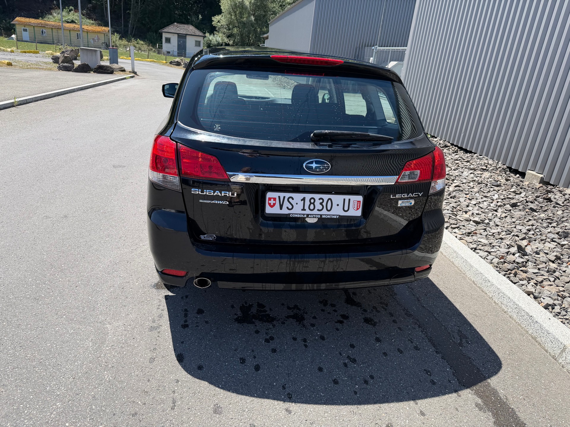 SUBARU Legacy 2.0D Swiss AWD-image-3