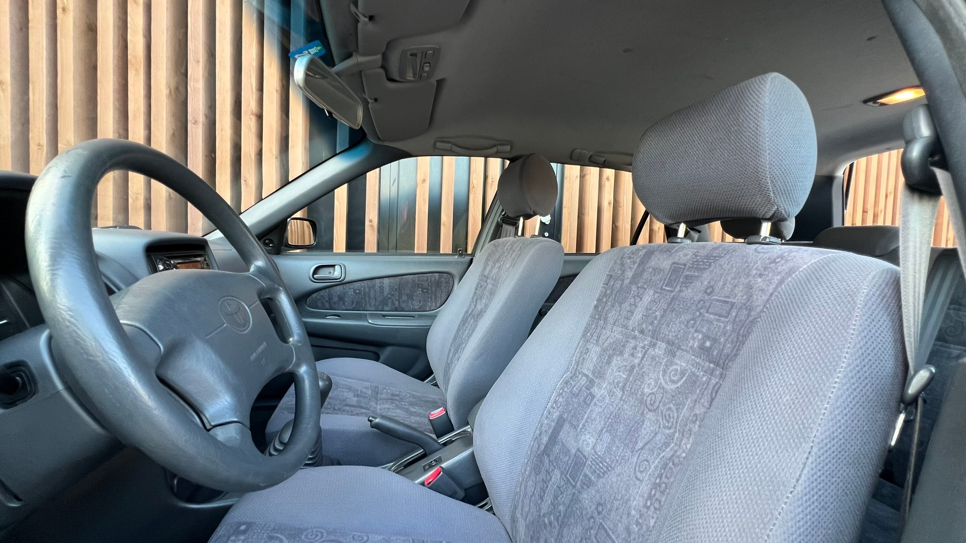 TOYOTA COROLLA SPORTSWAGON 1.8 LINEA TERRA PLUS 4WD l 110 PS-image-24