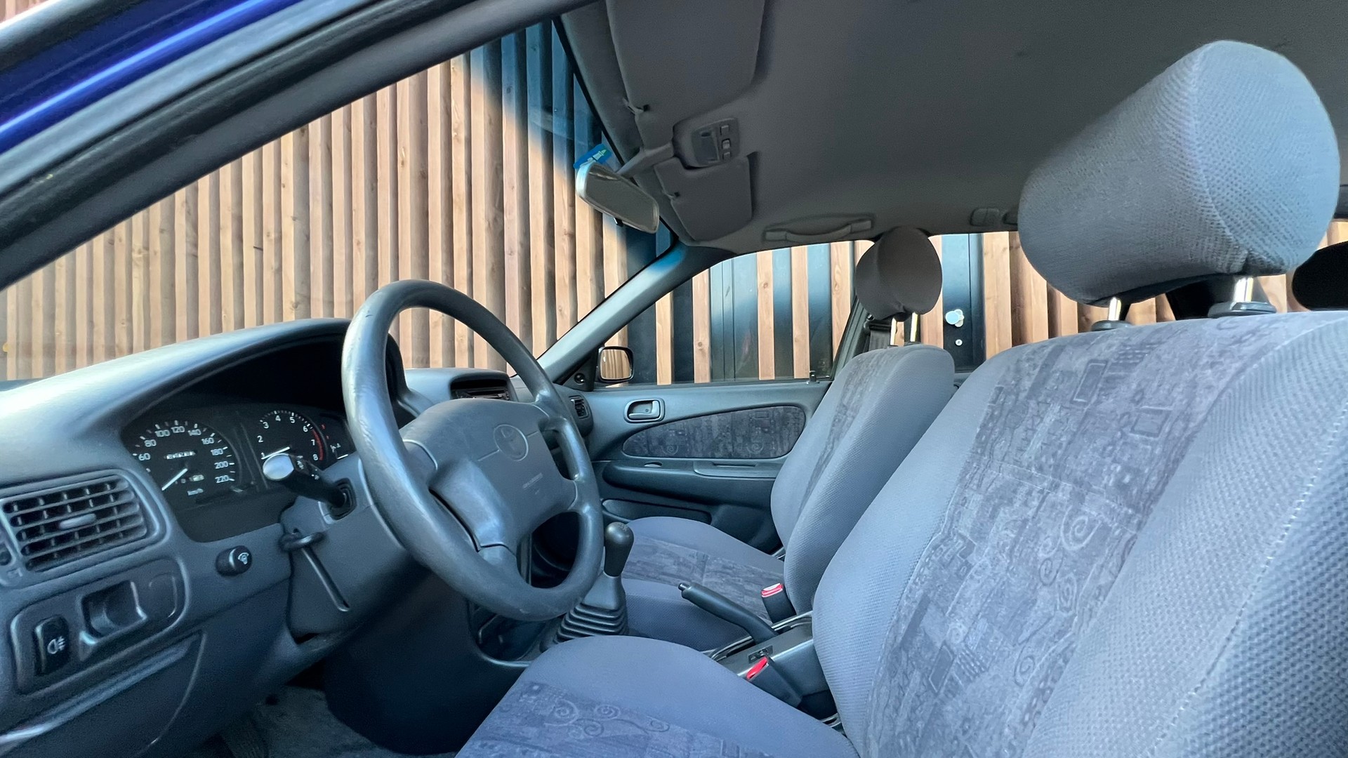 TOYOTA COROLLA SPORTSWAGON 1.8 LINEA TERRA PLUS 4WD l 110 PS-image-23