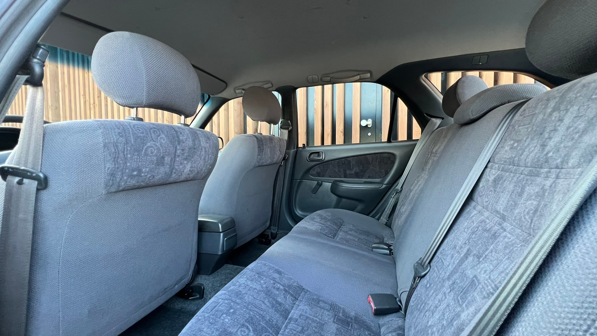 TOYOTA COROLLA SPORTSWAGON 1.8 LINEA TERRA PLUS 4WD l 110 PS-image-25