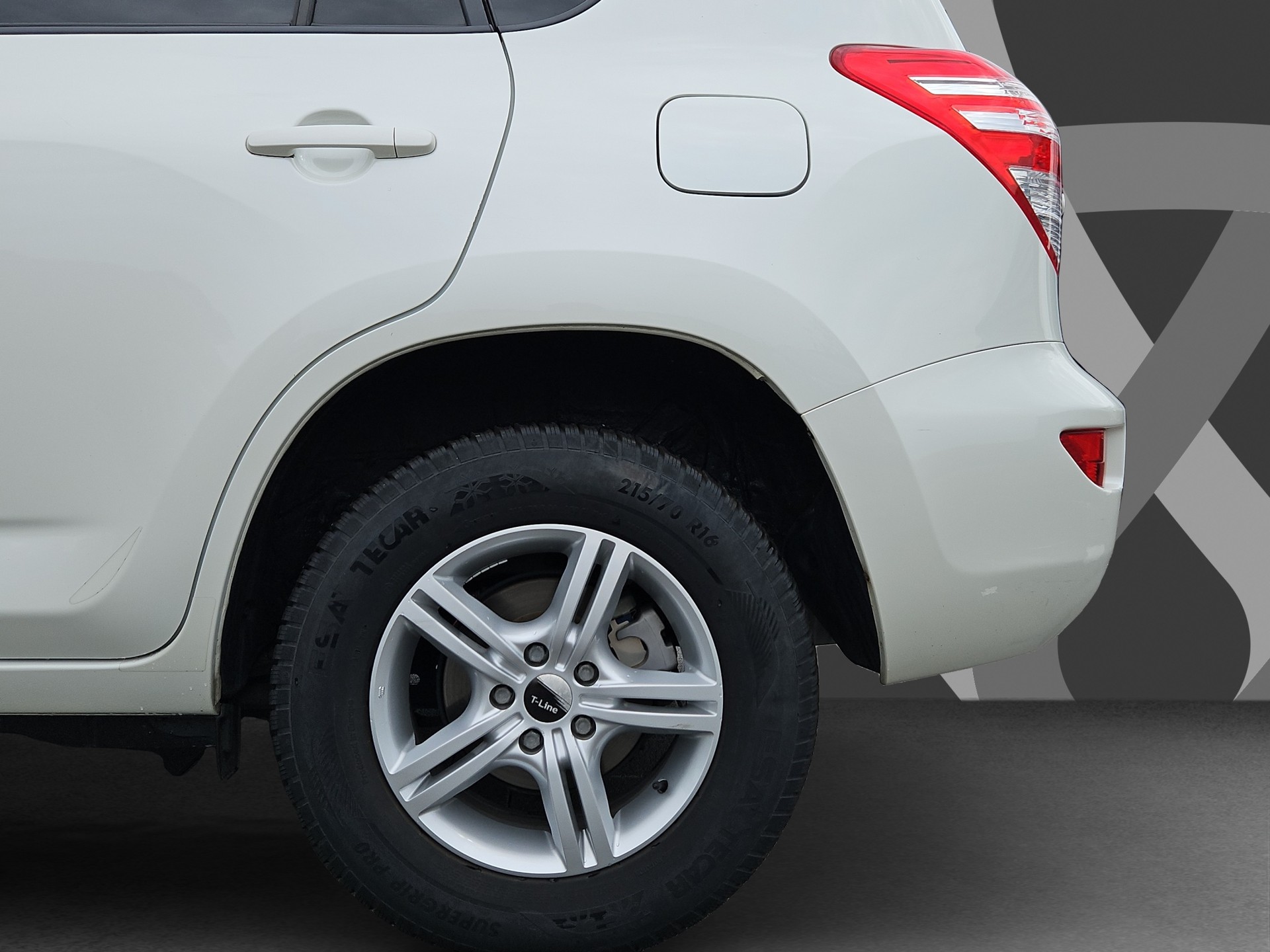 TOYOTA RAV-4 2.0 16V Linea Sol Multidrive-image-9