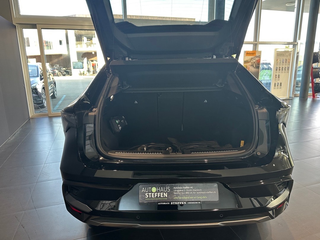 RENAULT Rafale 1.2 E-Tech Plug-in Hybrid 300 4x4 Atelier Alpine-image-8