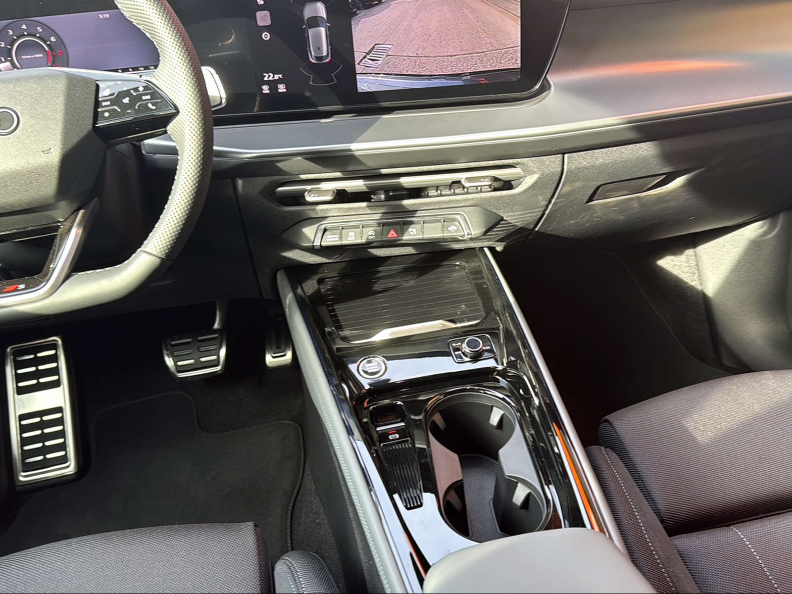 AUDI Q3 Sportback 110 kW TFSI S tronic-image-11