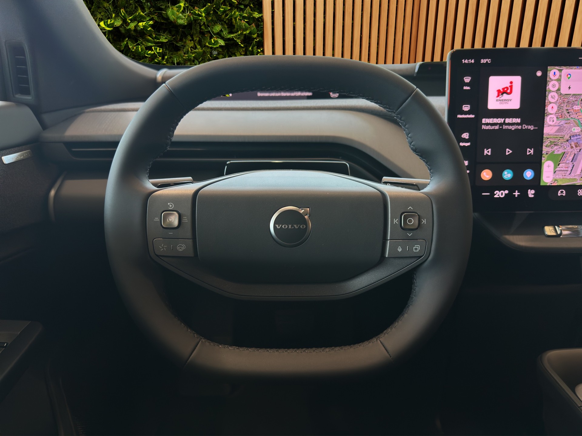 VOLVO EX60 Twin Ultra AWD-image-10