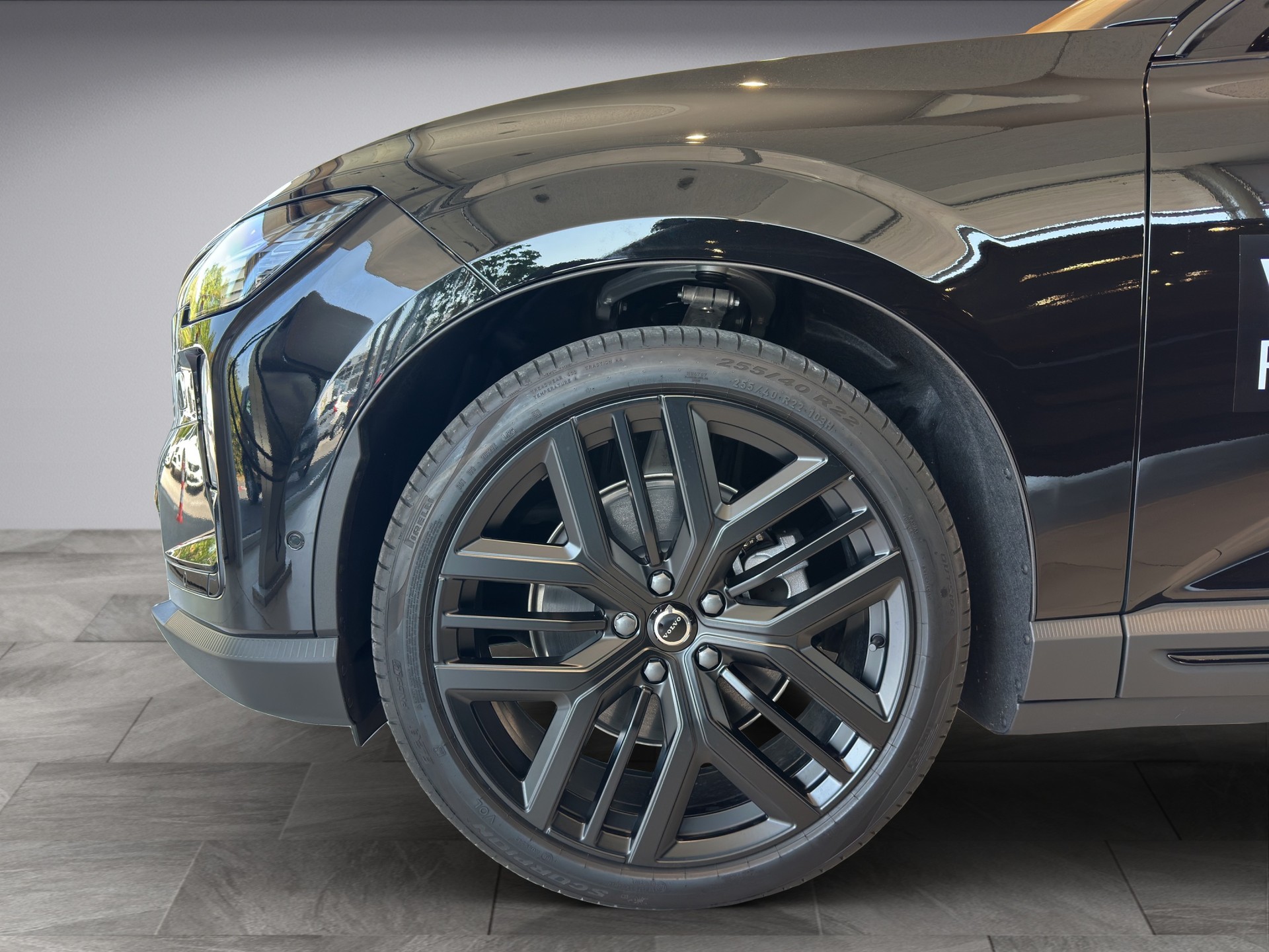 VOLVO EX60 Twin Ultra AWD-image-7