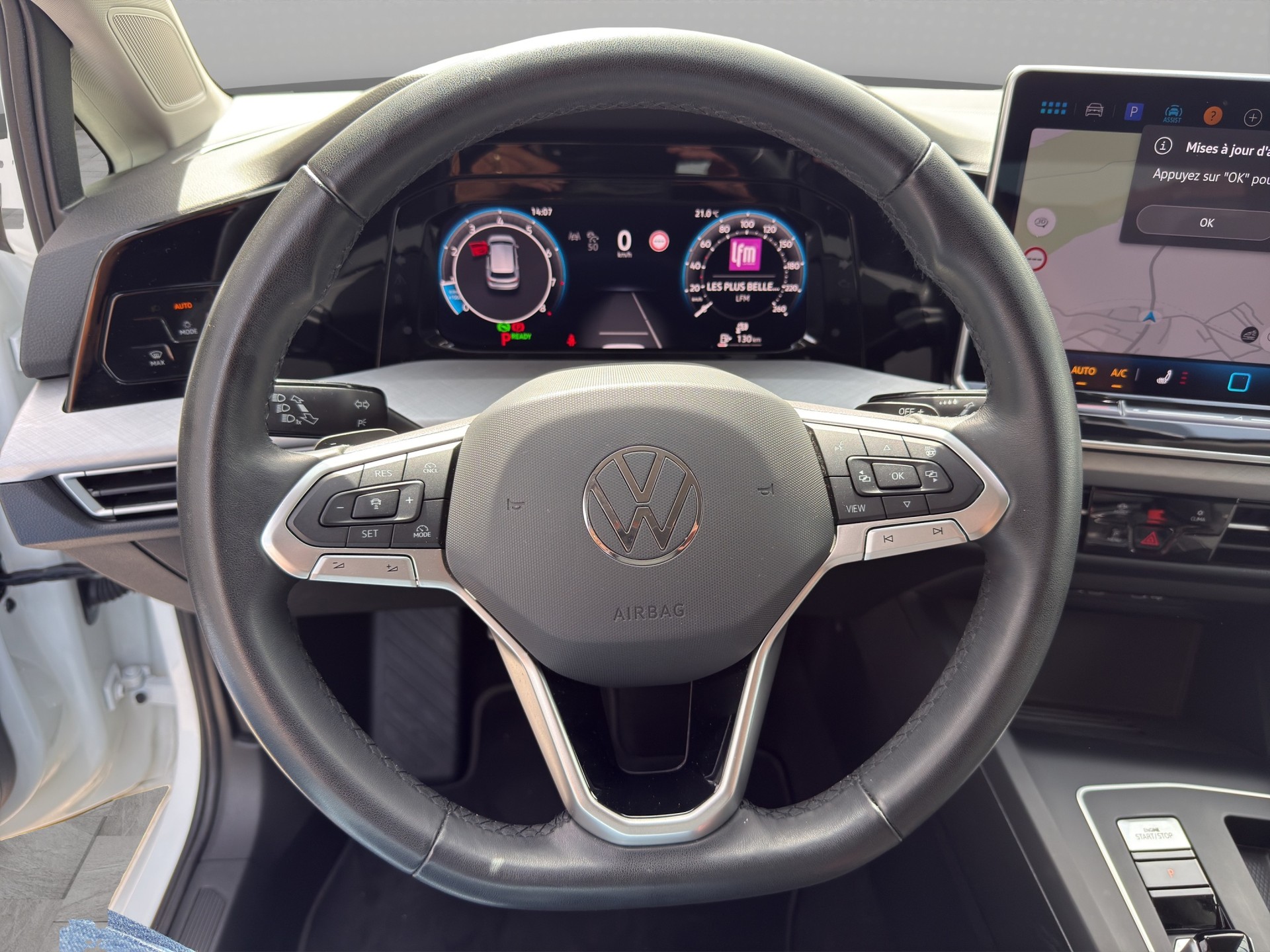 VW Golf 1.5 e TSI mHEV United DSG-image-9
