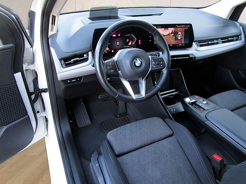 BMW 223d Active Tourer xDrive DKG-image-16