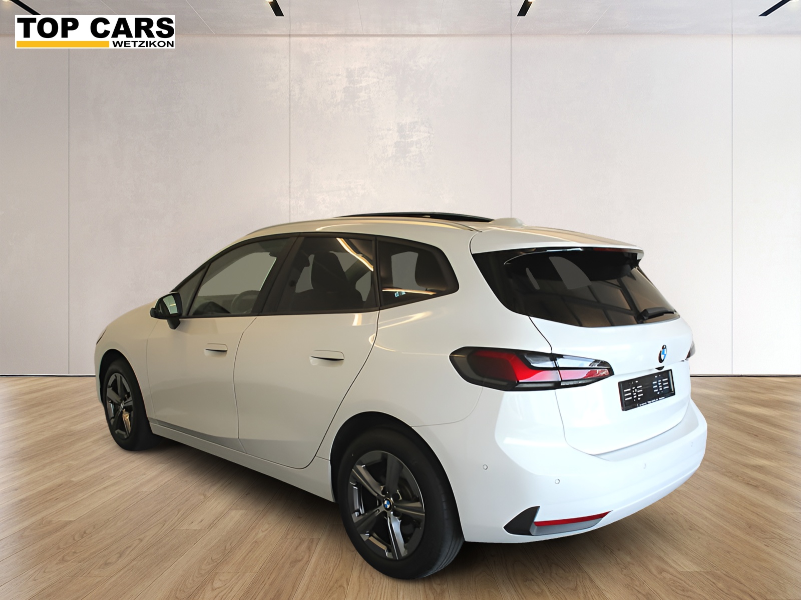 BMW 223d Active Tourer xDrive DKG-image-1