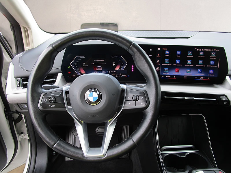 BMW 223d Active Tourer xDrive DKG-image-6