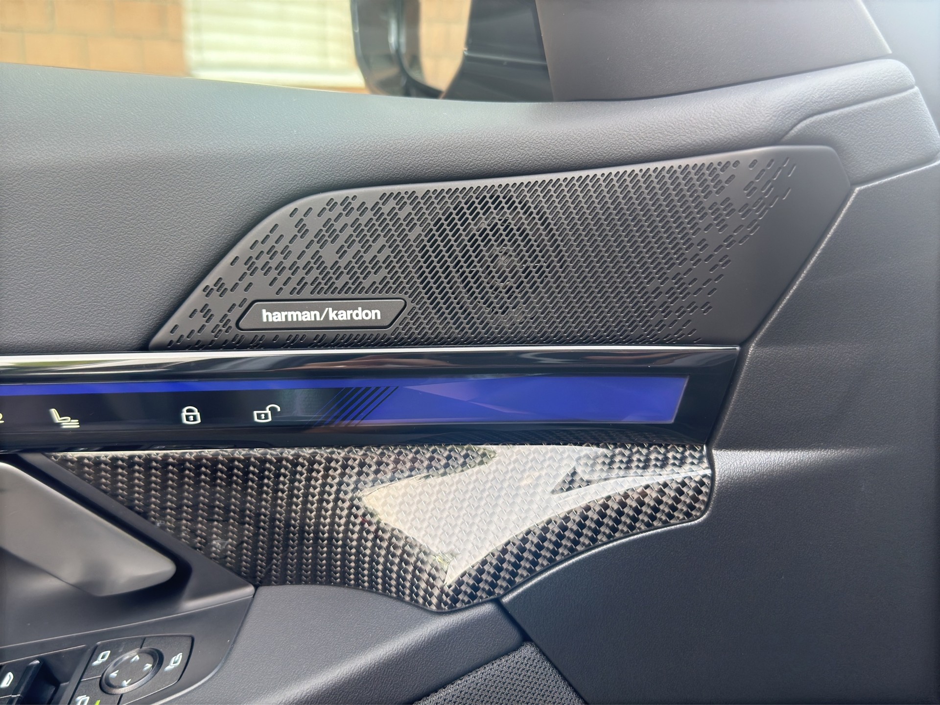 BMW i5 M60 xDrive M Sport Pro (CH) AHK-image-25
