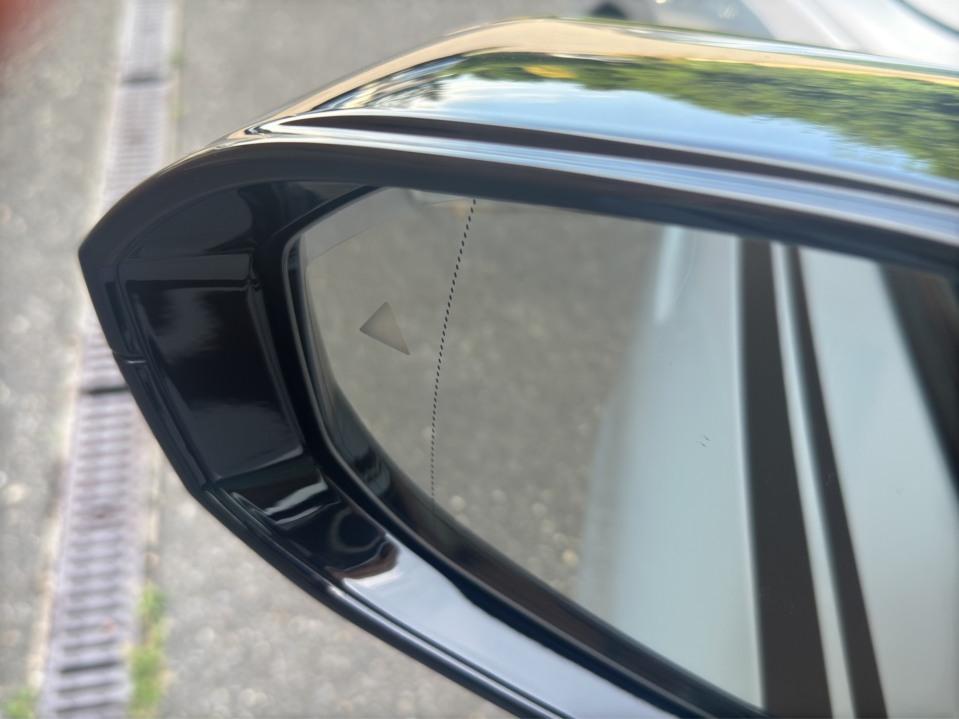 BMW i5 M60 xDrive M Sport Pro (CH) AHK-image-17