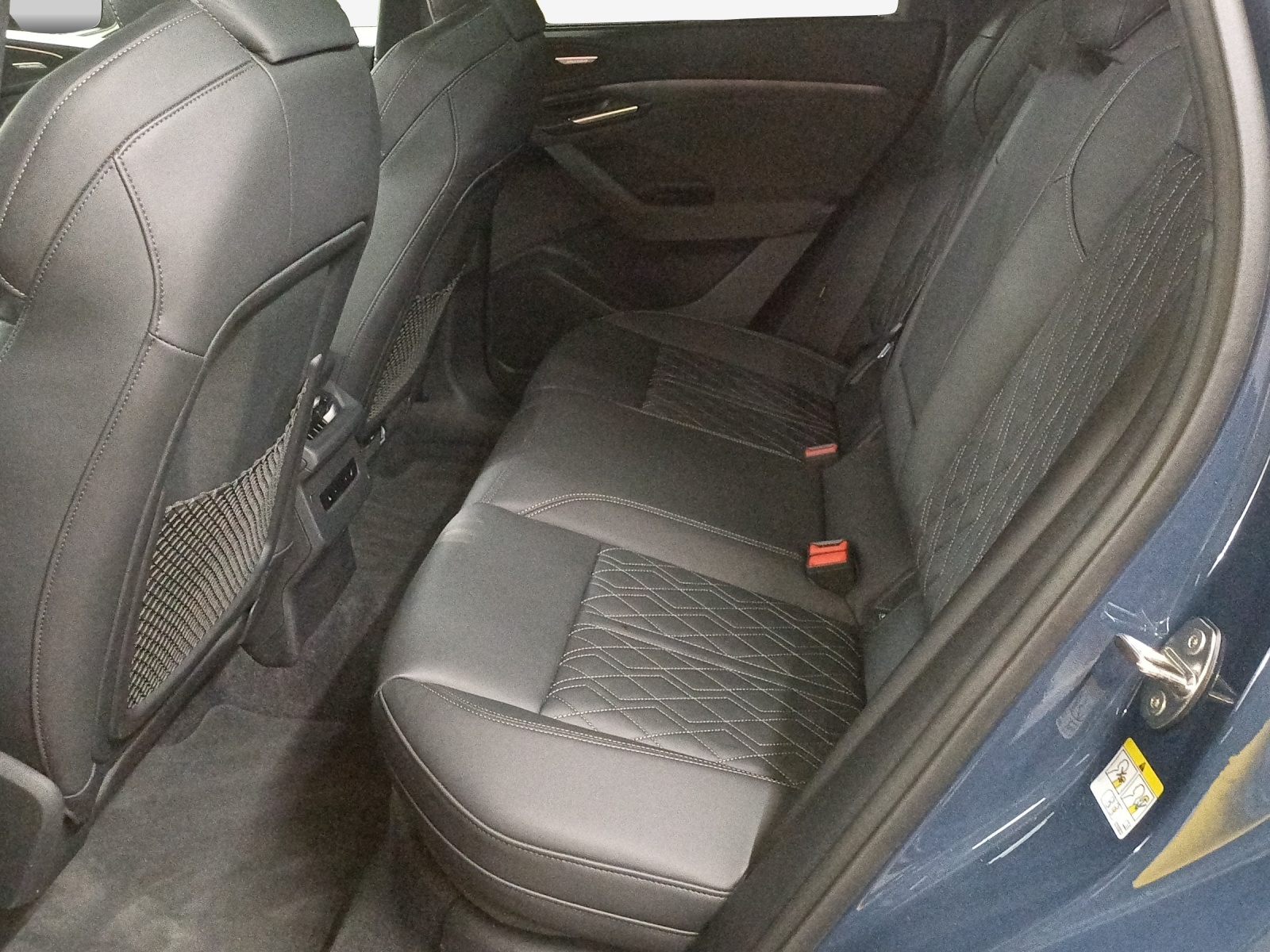 AUDI SQ6 e-tron quattro-image-11