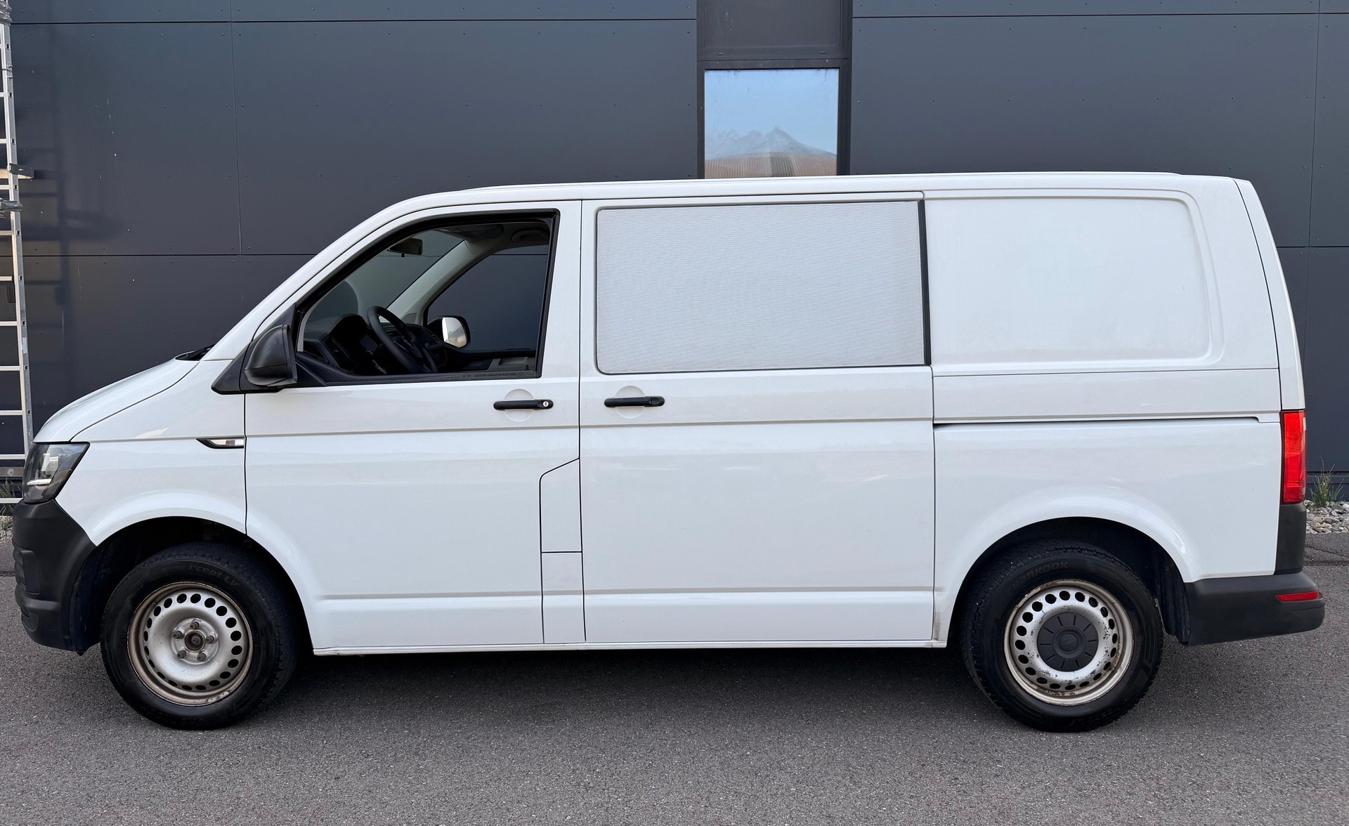 VW T6 2.0 TDI 4Motion DSG-image-4