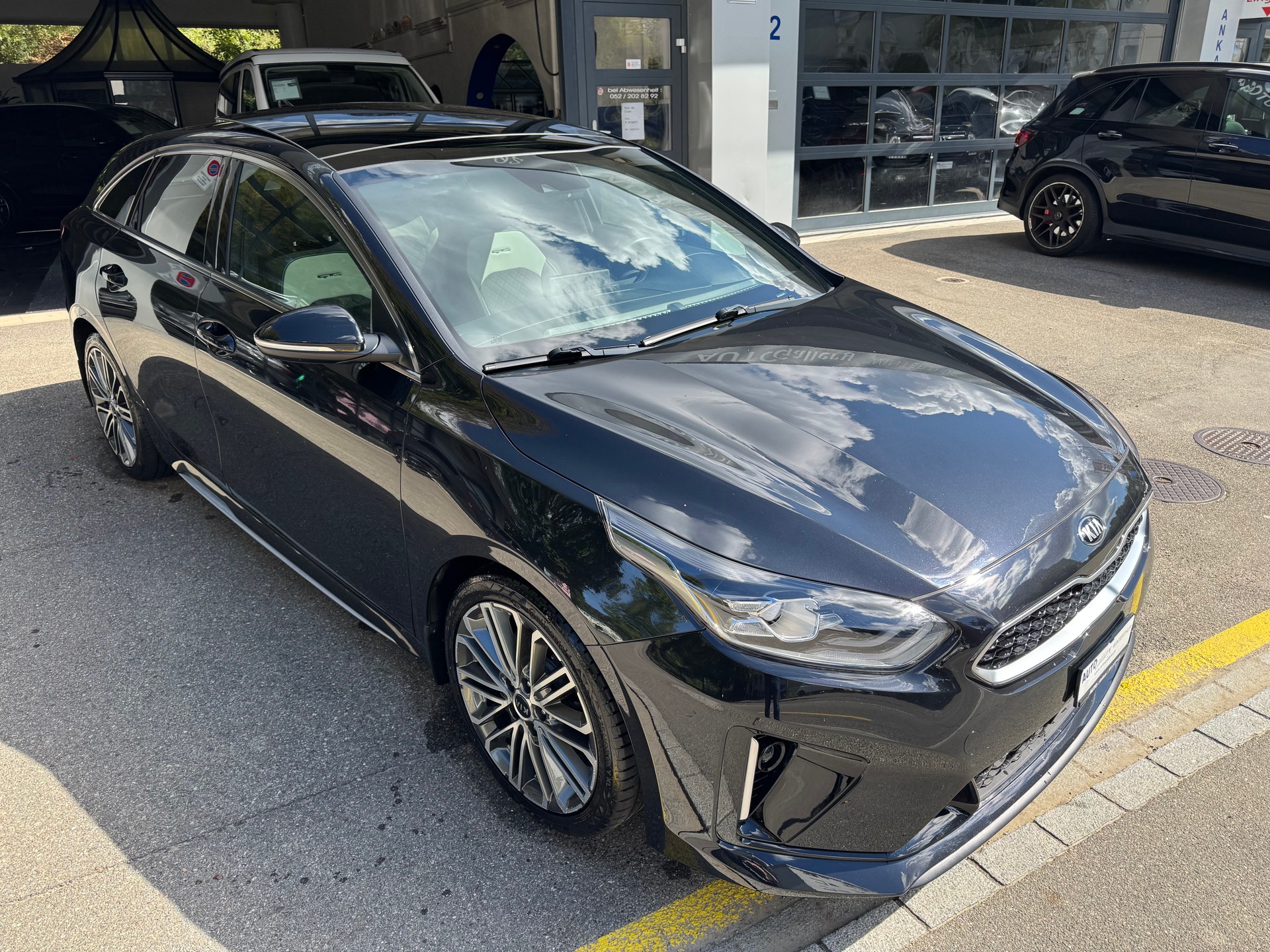 KIA ProCeed 1.4 T-GDi GT-Line DCT-image-0
