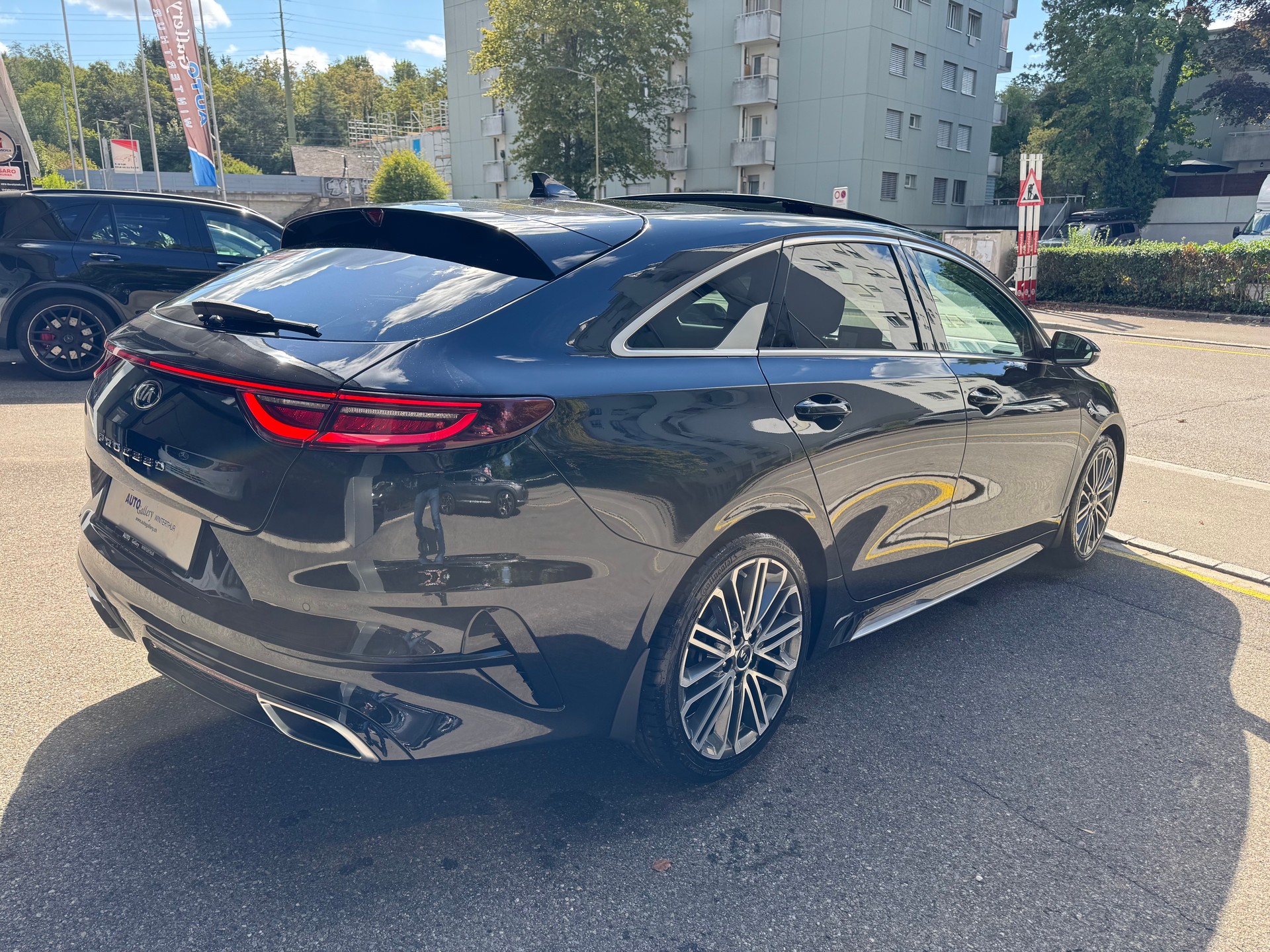 KIA ProCeed 1.4 T-GDi GT-Line DCT-image-6