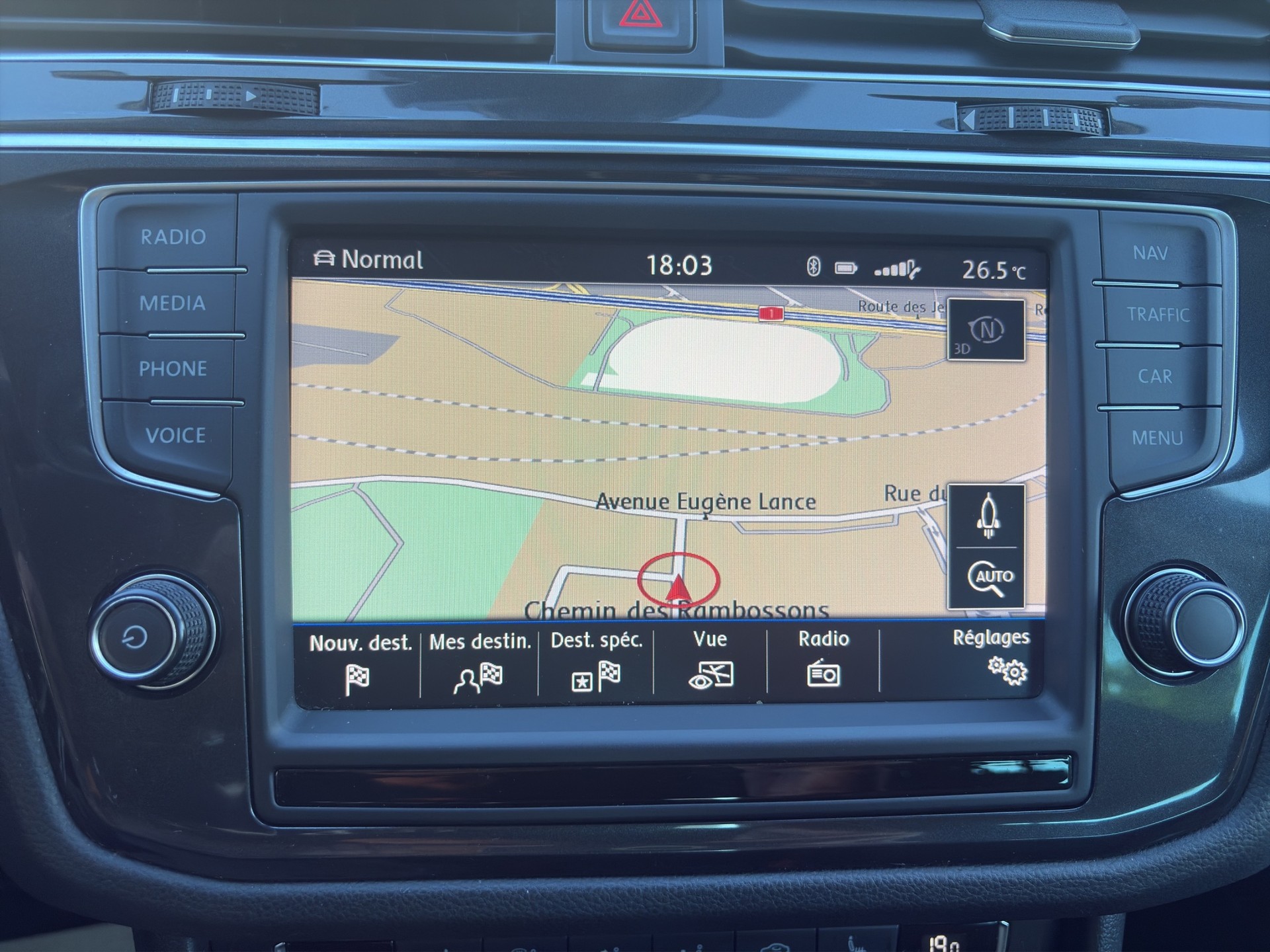 VW Tiguan 2.0 TDI SCR Comfortline 4Motion DSG-image-13