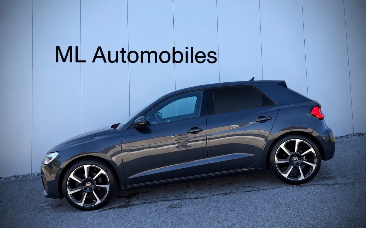 AUDI A1 Sportback 30 TFSI Attraction " SLine "