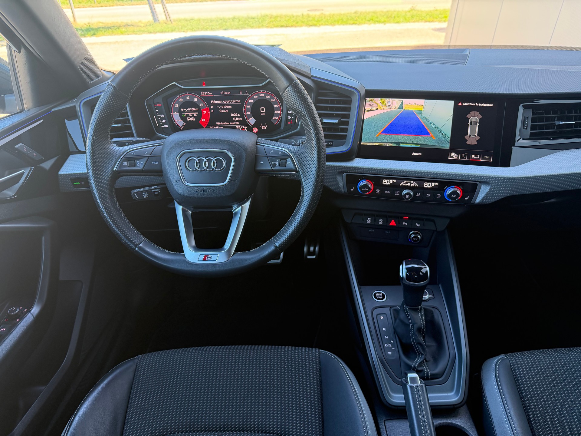 AUDI A1 Sportback 30 TFSI Attraction " SLine "-image-7