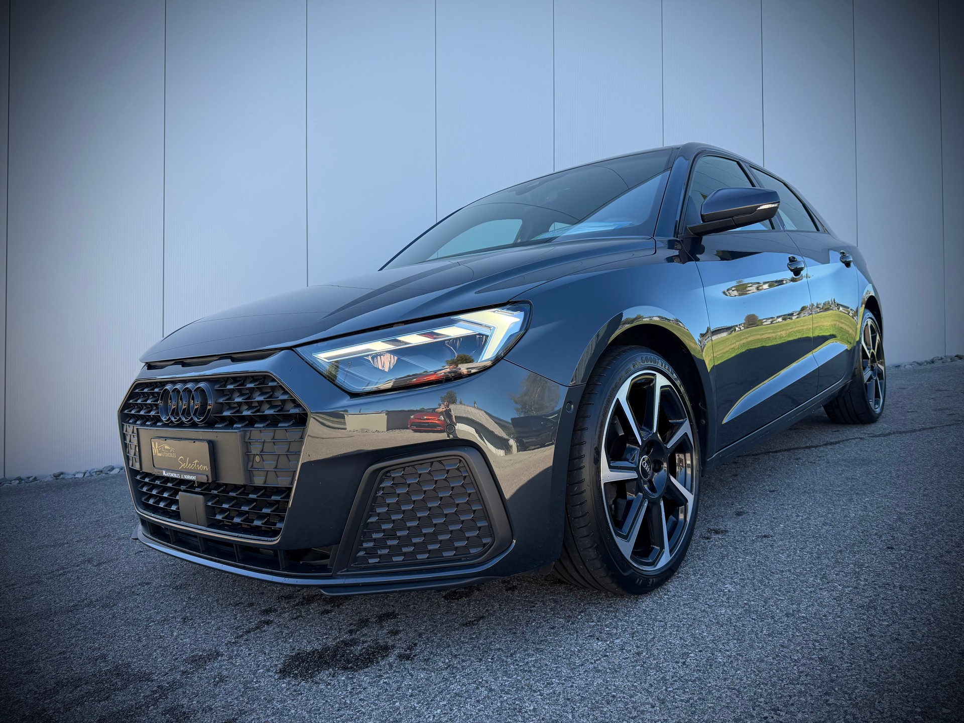 AUDI A1 Sportback 30 TFSI Attraction " SLine "-image-2