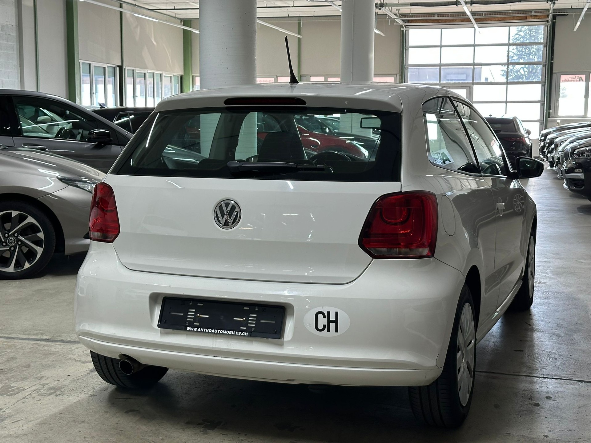 VW Polo 1.6 TDI Comfortline DSG-image-5