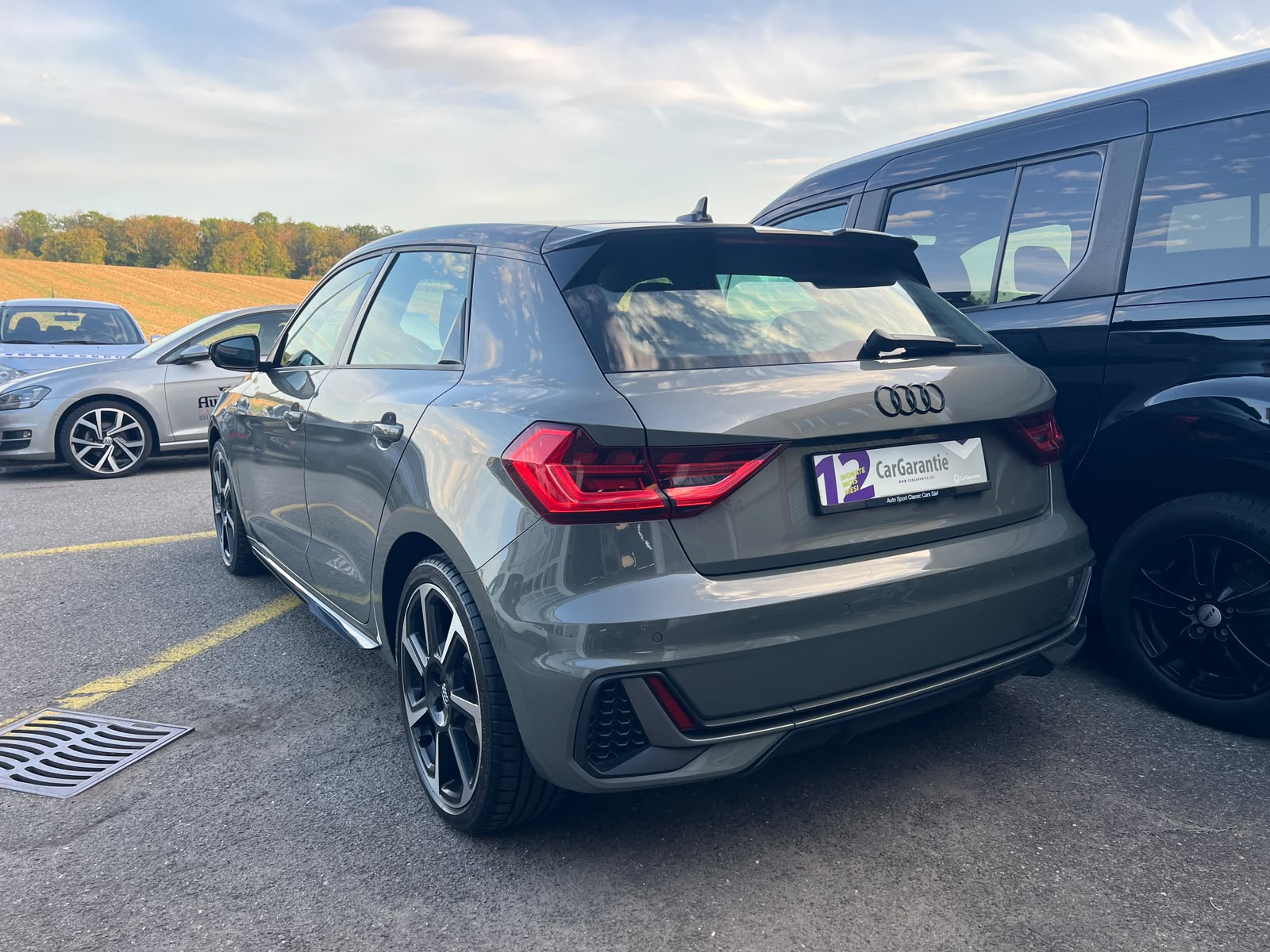 AUDI Sportback 30 TFSI S-Line S-tronic-image-1