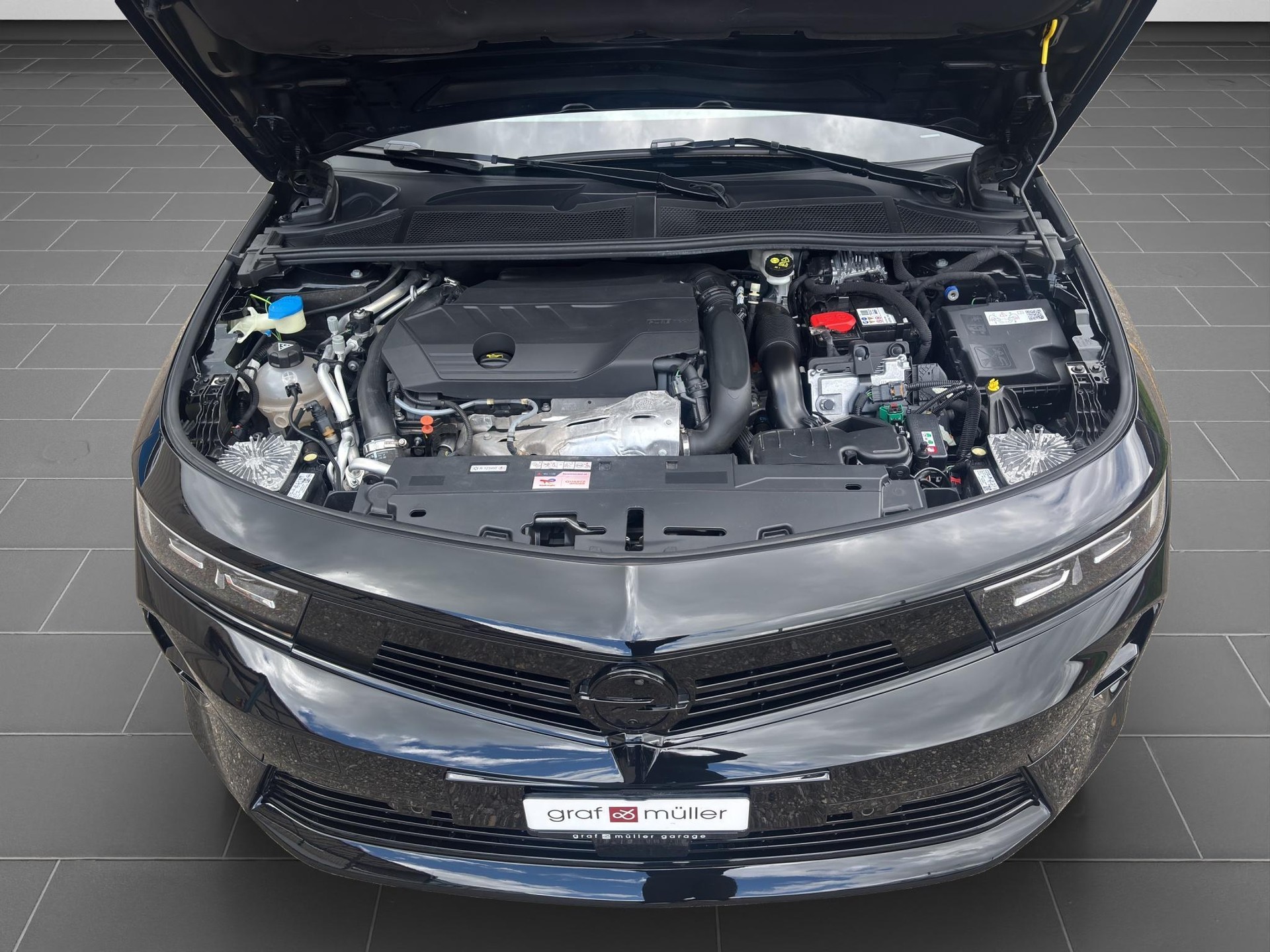 OPEL Astra Sports Tourer 1.6 T PHEV 180 GS-image-20