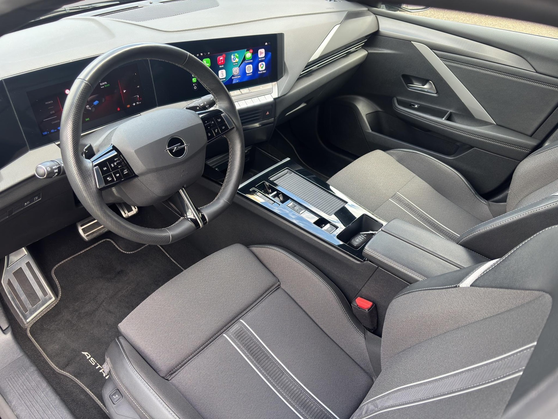 OPEL Astra Sports Tourer 1.6 T PHEV 180 GS-image-9