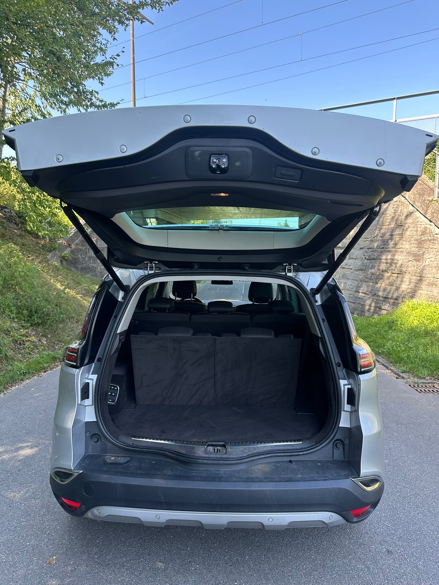 RENAULT Espace 1.6 dCi Intens EDC-image-14