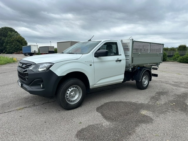 ISUZU D-MAX "NUOVO MODELLO" Single Cab B-Strong 2.2. DMS M/T 4 x 4 Ponte Ribaltabile in Alluminio - Gancio Traino KG. 3500-image-4